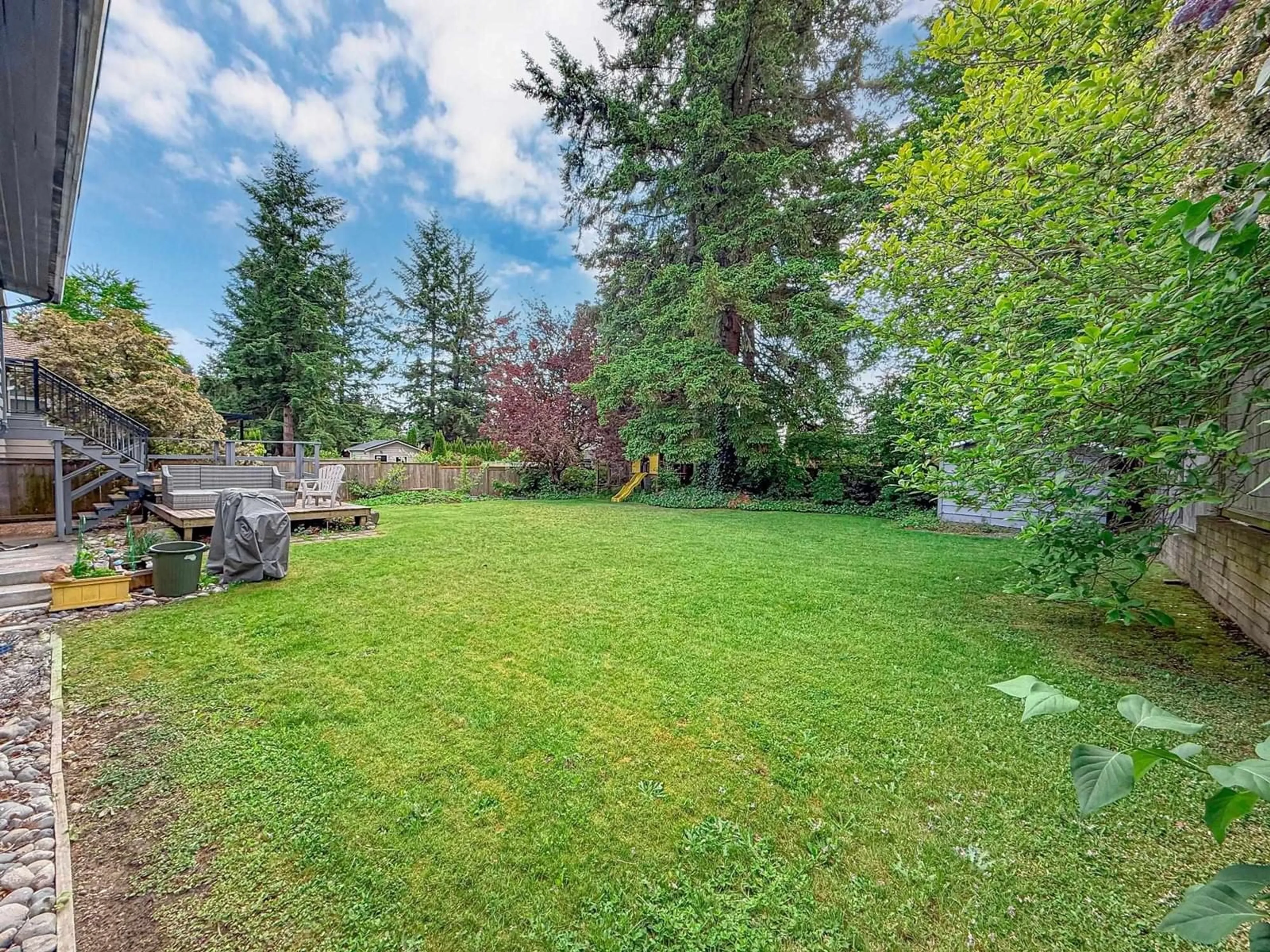 A pic from outside/outdoor area/front of a property/back of a property/a pic from drone, forest/trees view for 11055 LINCOLN, Delta British Columbia V4E1N7