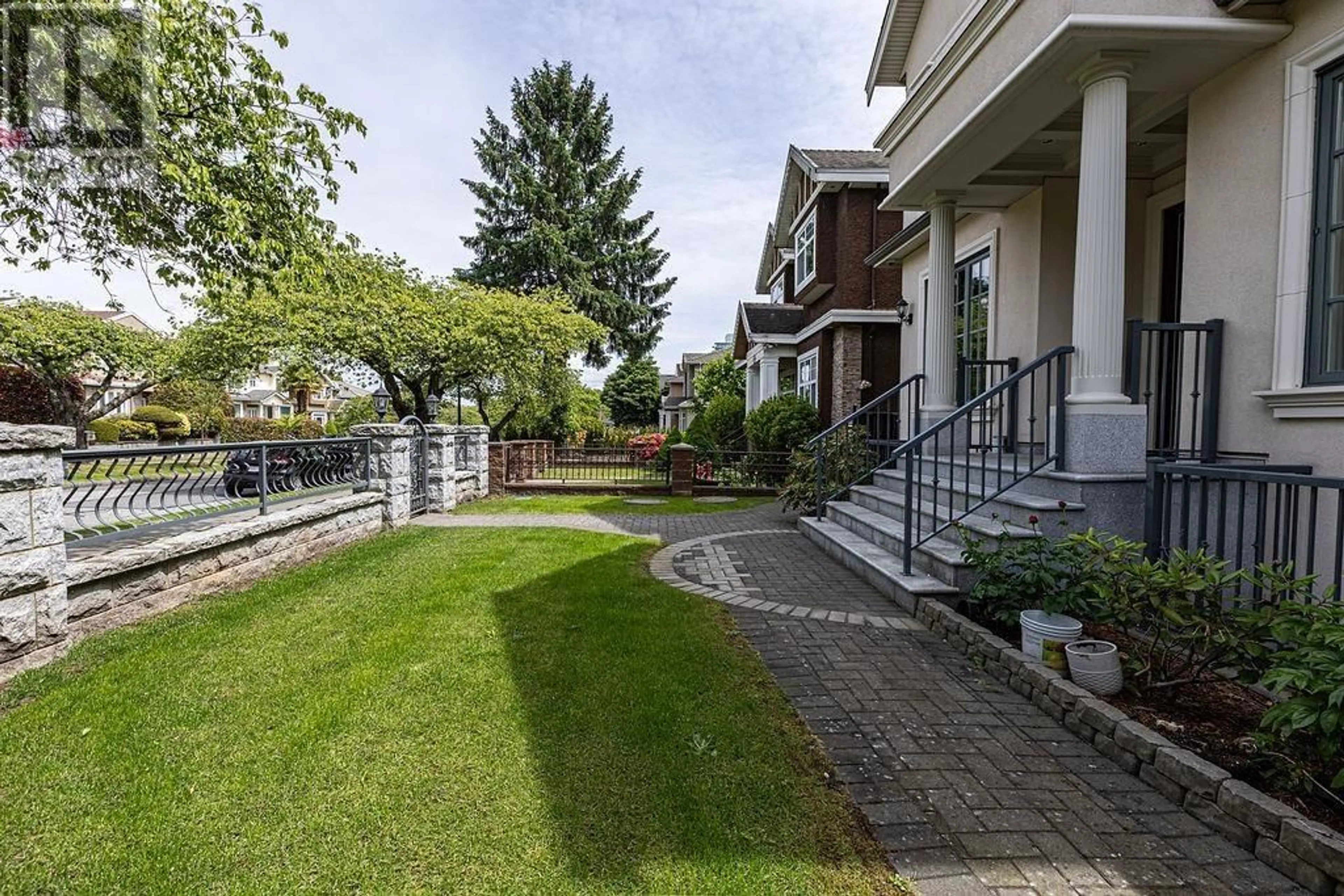 Patio, street for 742 64TH AVENUE, Vancouver British Columbia V6P2L3