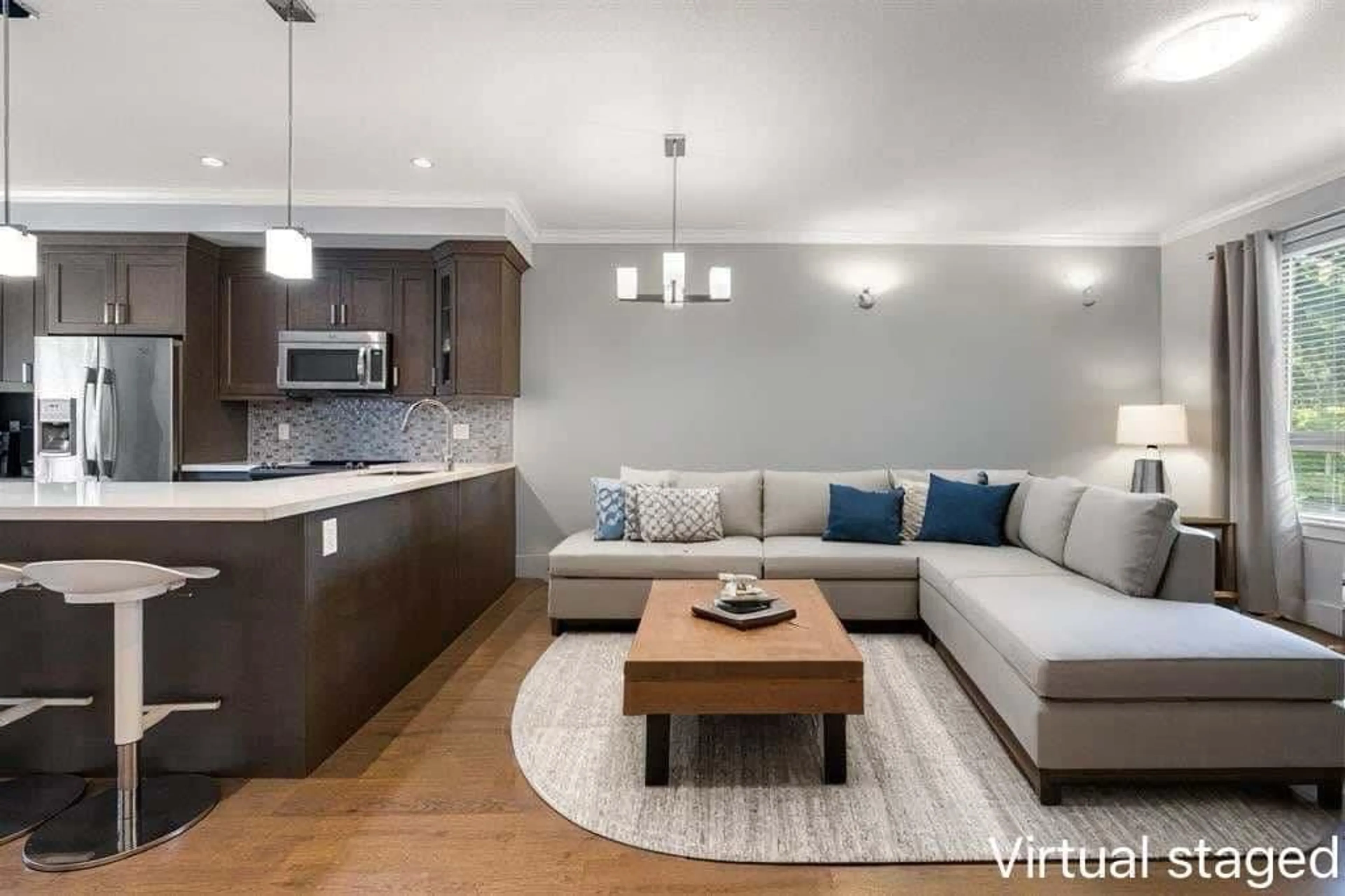 Living room with furniture, unknown for 13 - 16127 87, Surrey British Columbia V4N6R3