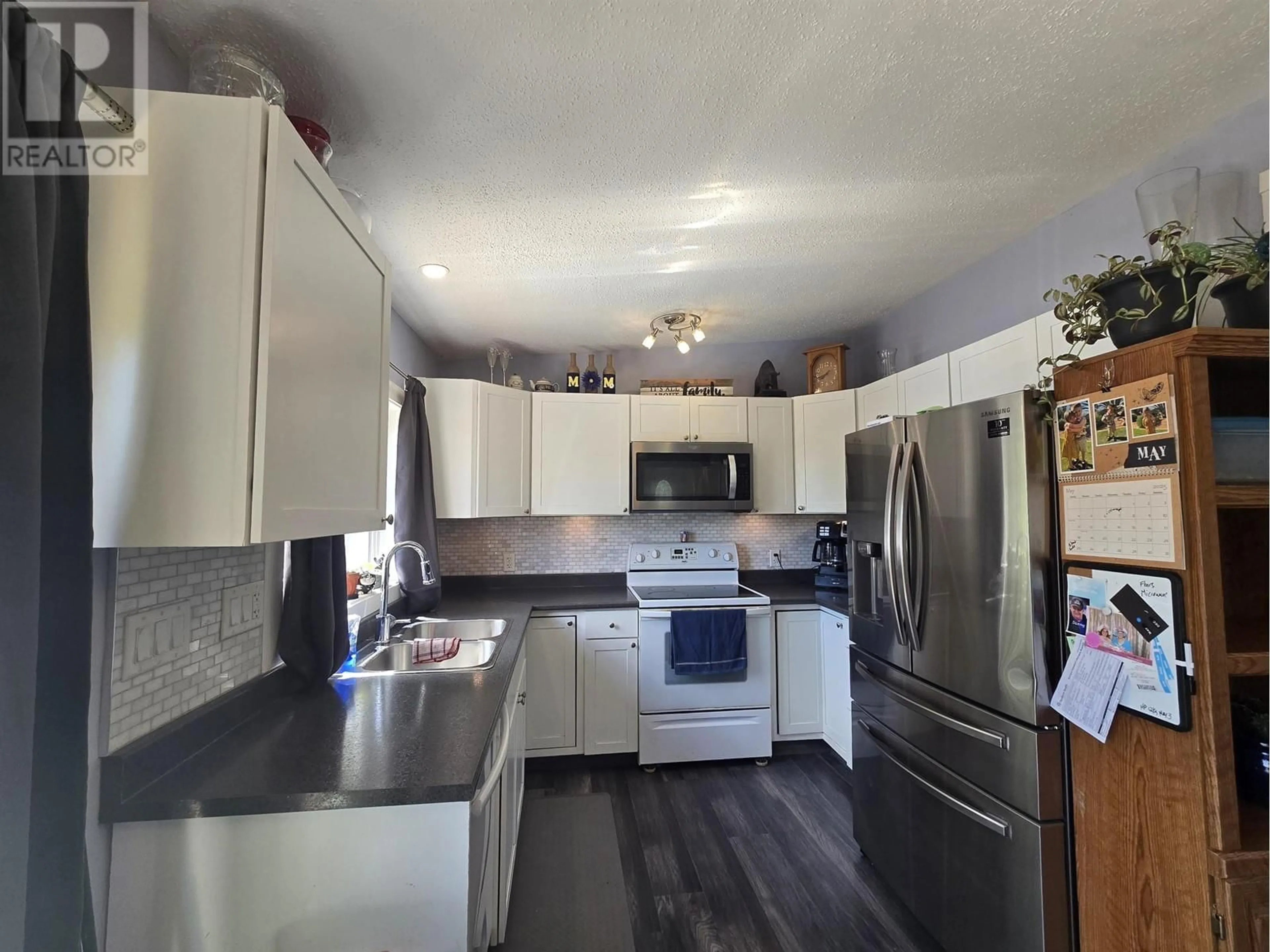 Open concept kitchen, unknown for 4775 RANDLE ROAD, Prince George British Columbia V2K1S9