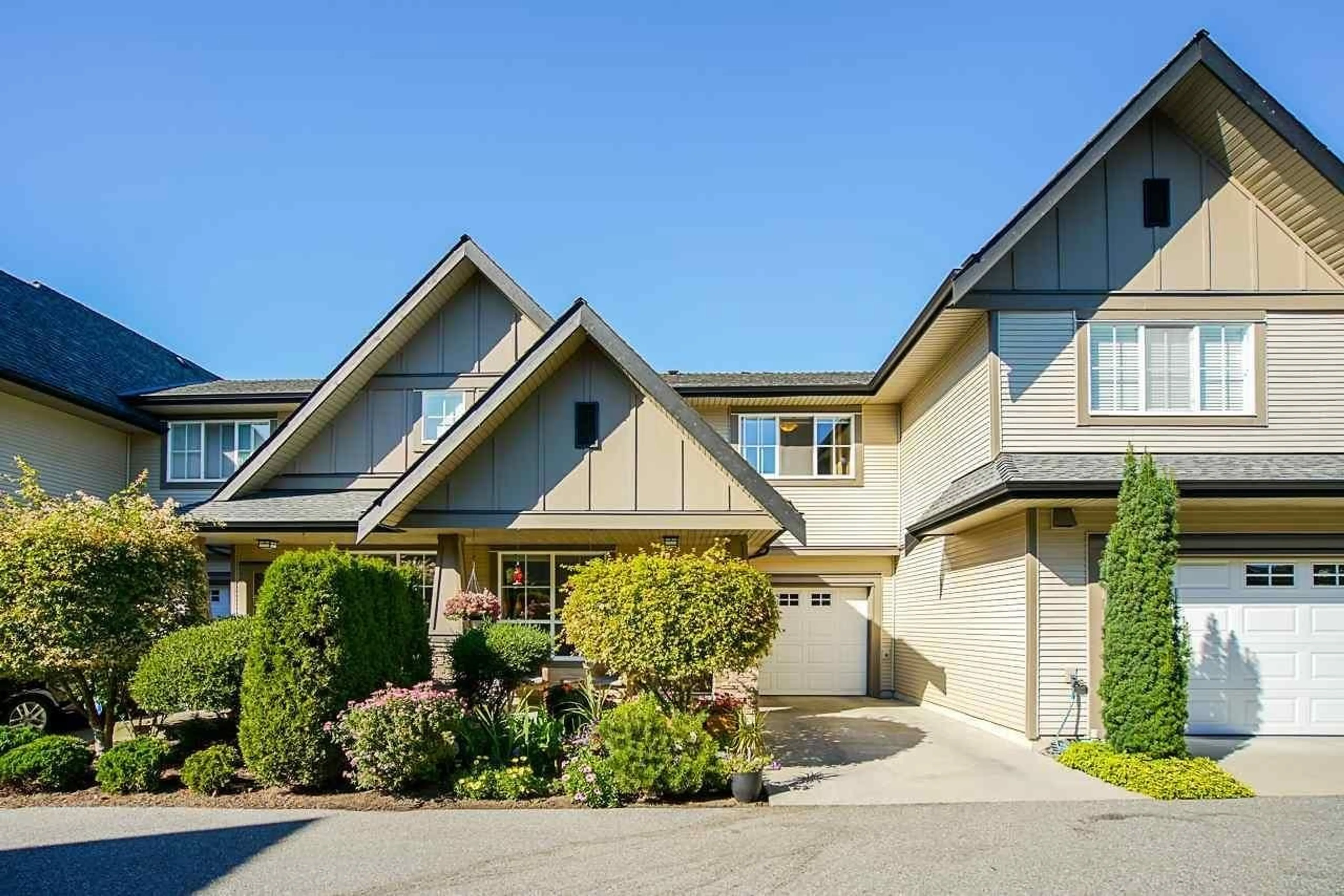 Unknown for 20 - 2501 161A, Surrey British Columbia V3Z7Y6