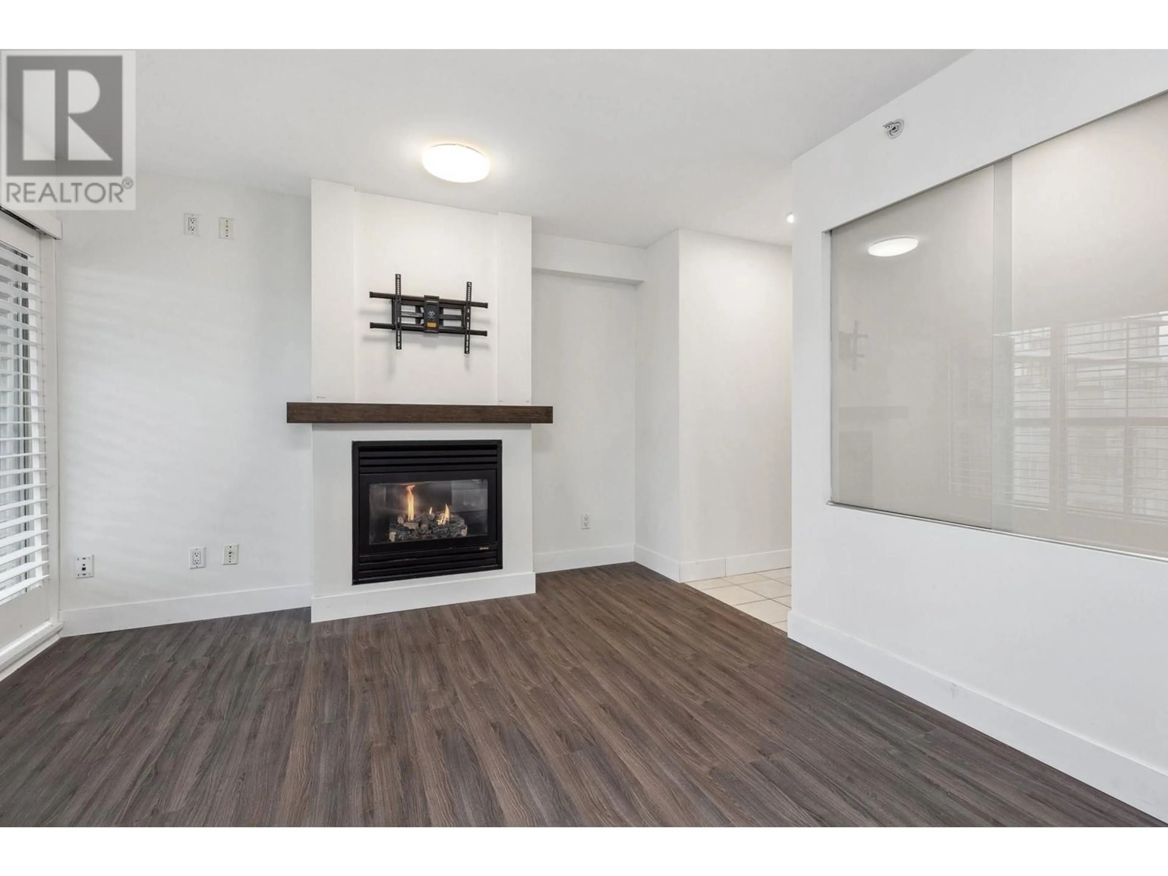 A pic of a room for 2002 - 989 RICHARDS STREET, Vancouver British Columbia V6B6R6