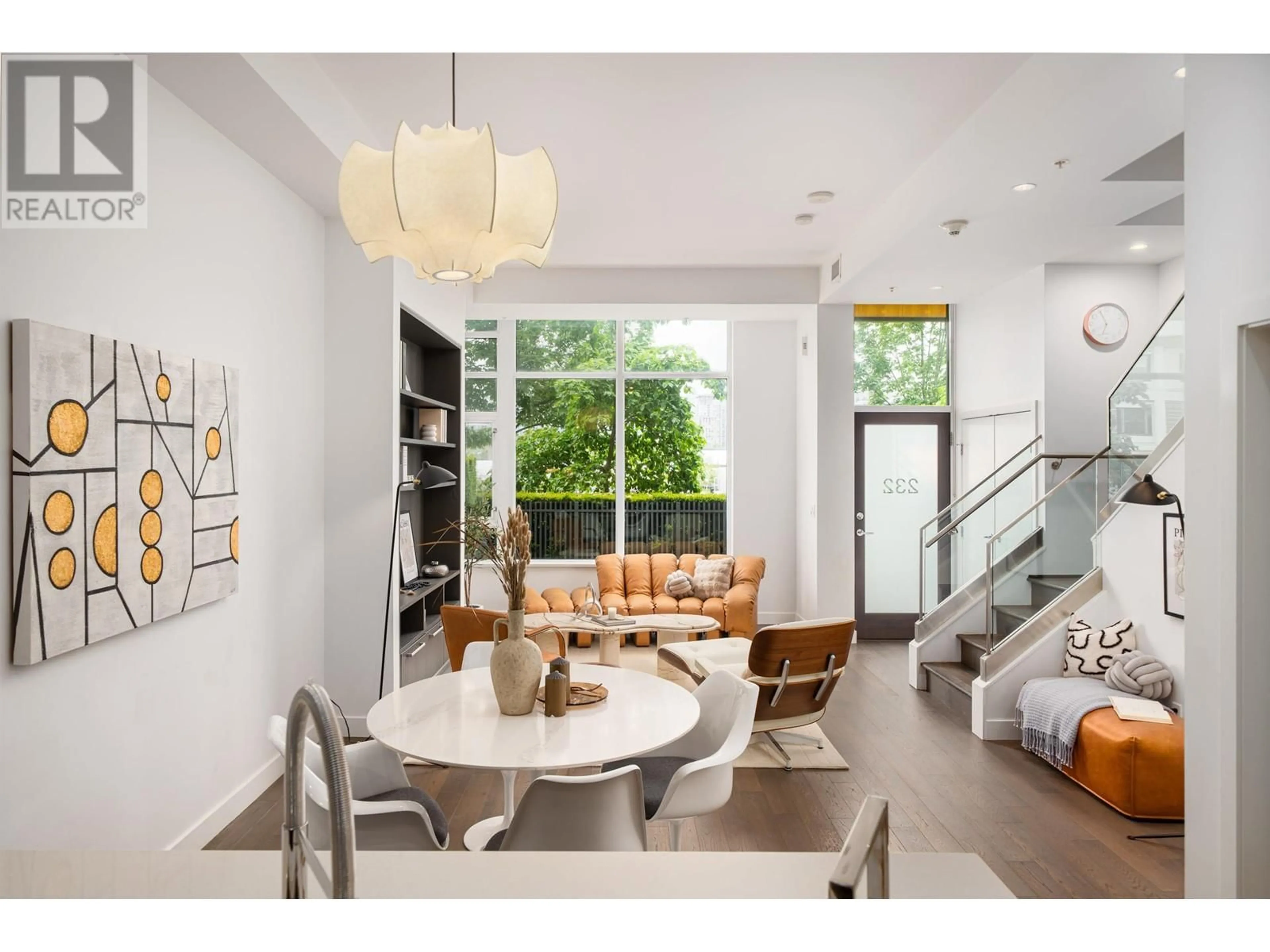 Unknown for 232 1ST AVENUE, Vancouver British Columbia V5Y3T2