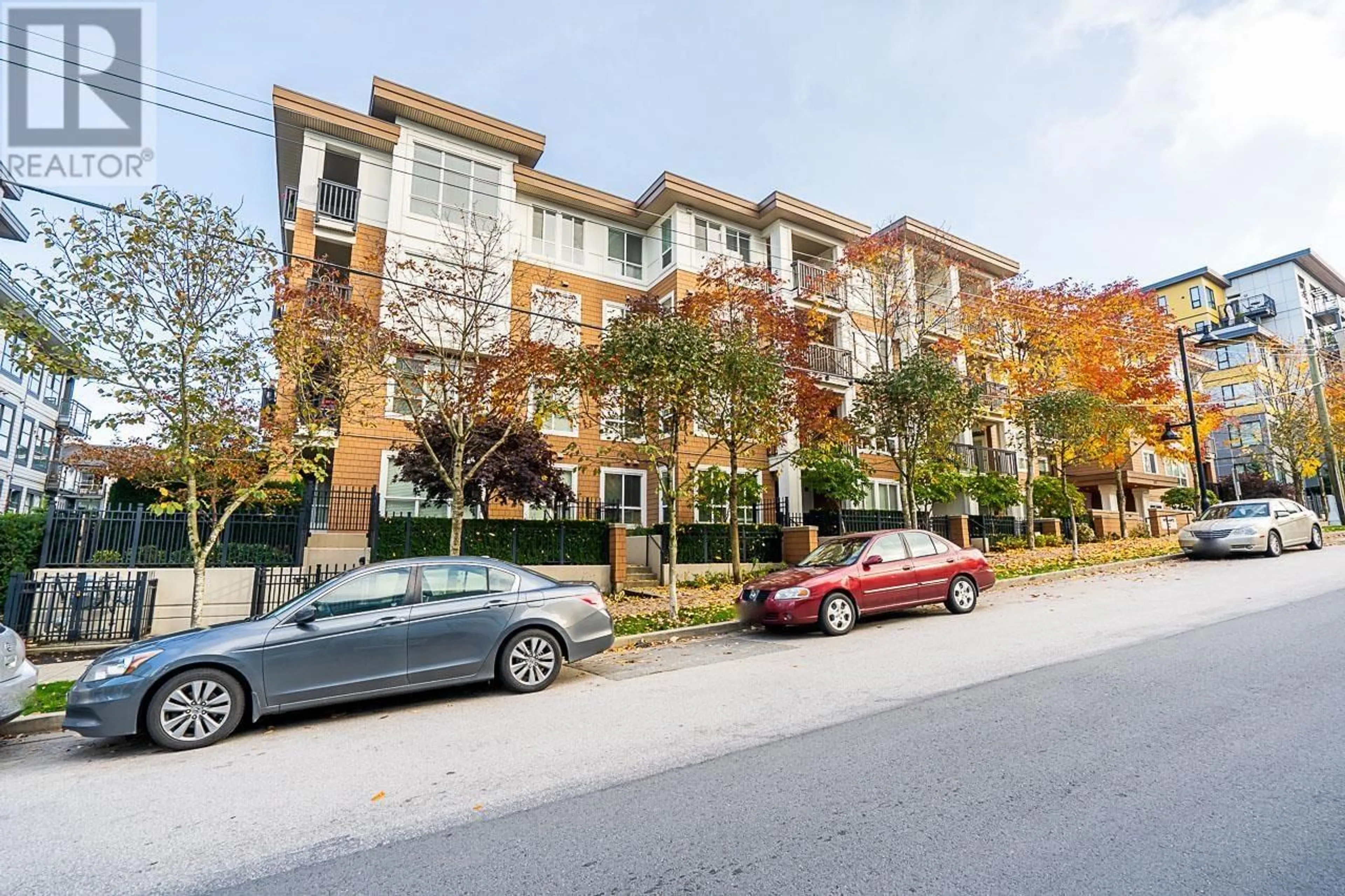 A pic from outside/outdoor area/front of a property/back of a property/a pic from drone, street for 318 - 611 REGAN AVENUE, Coquitlam British Columbia V3J0E5