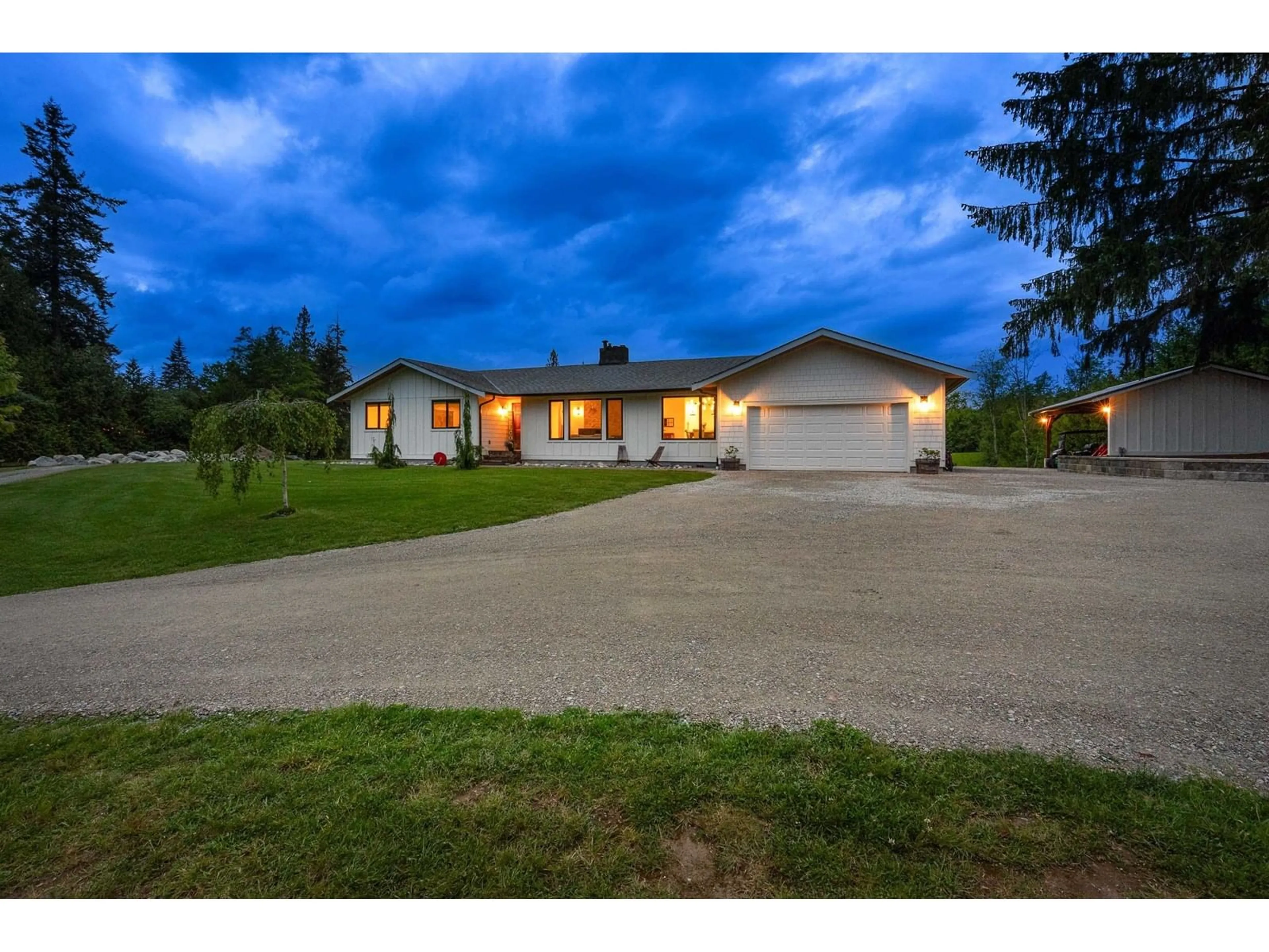 A pic from outside/outdoor area/front of a property/back of a property/a pic from drone, street for 22125 102, Langley British Columbia V1M3V3