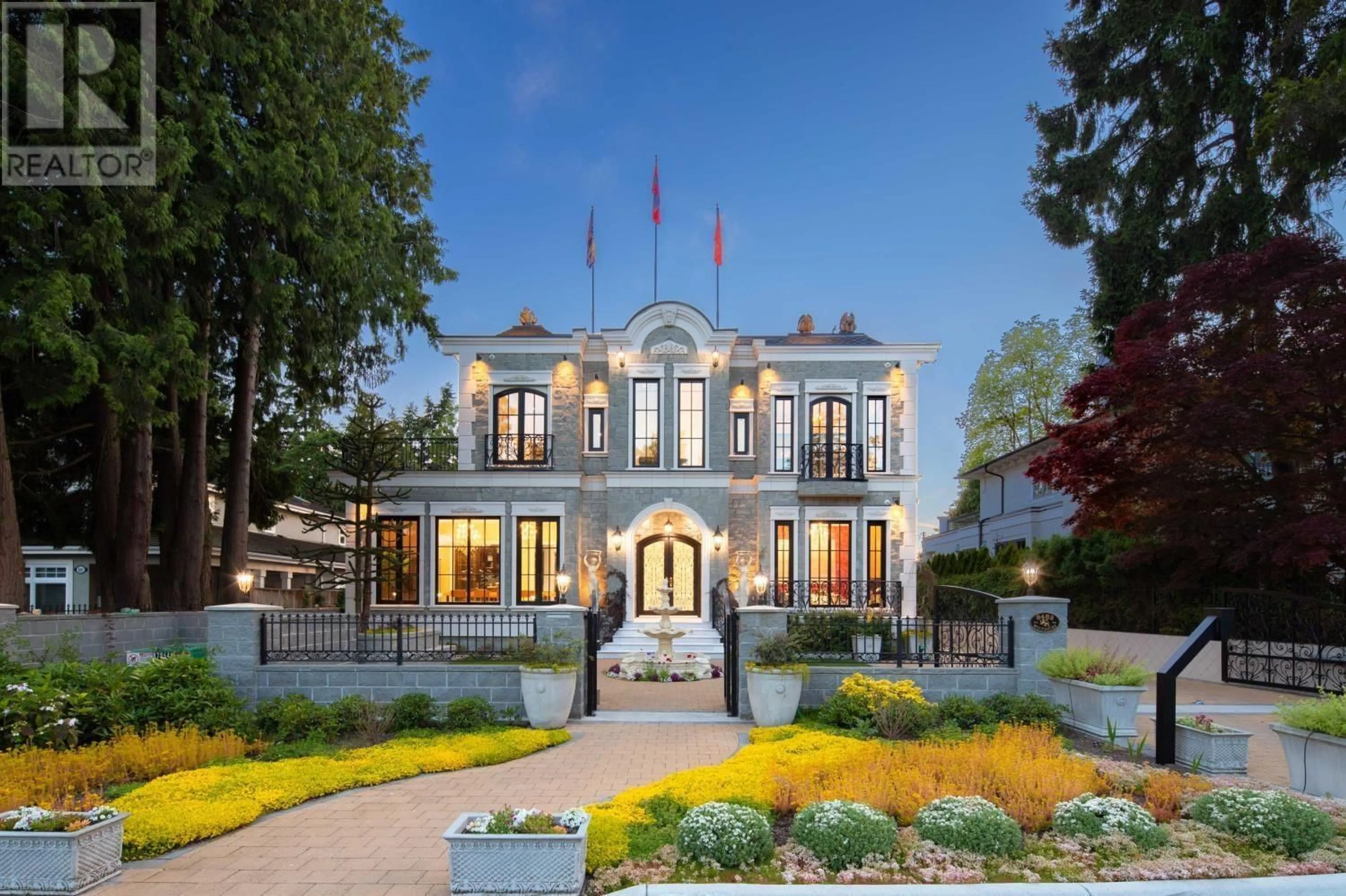 Unknown for 8483 WILTSHIRE STREET, Vancouver British Columbia V6P5H6