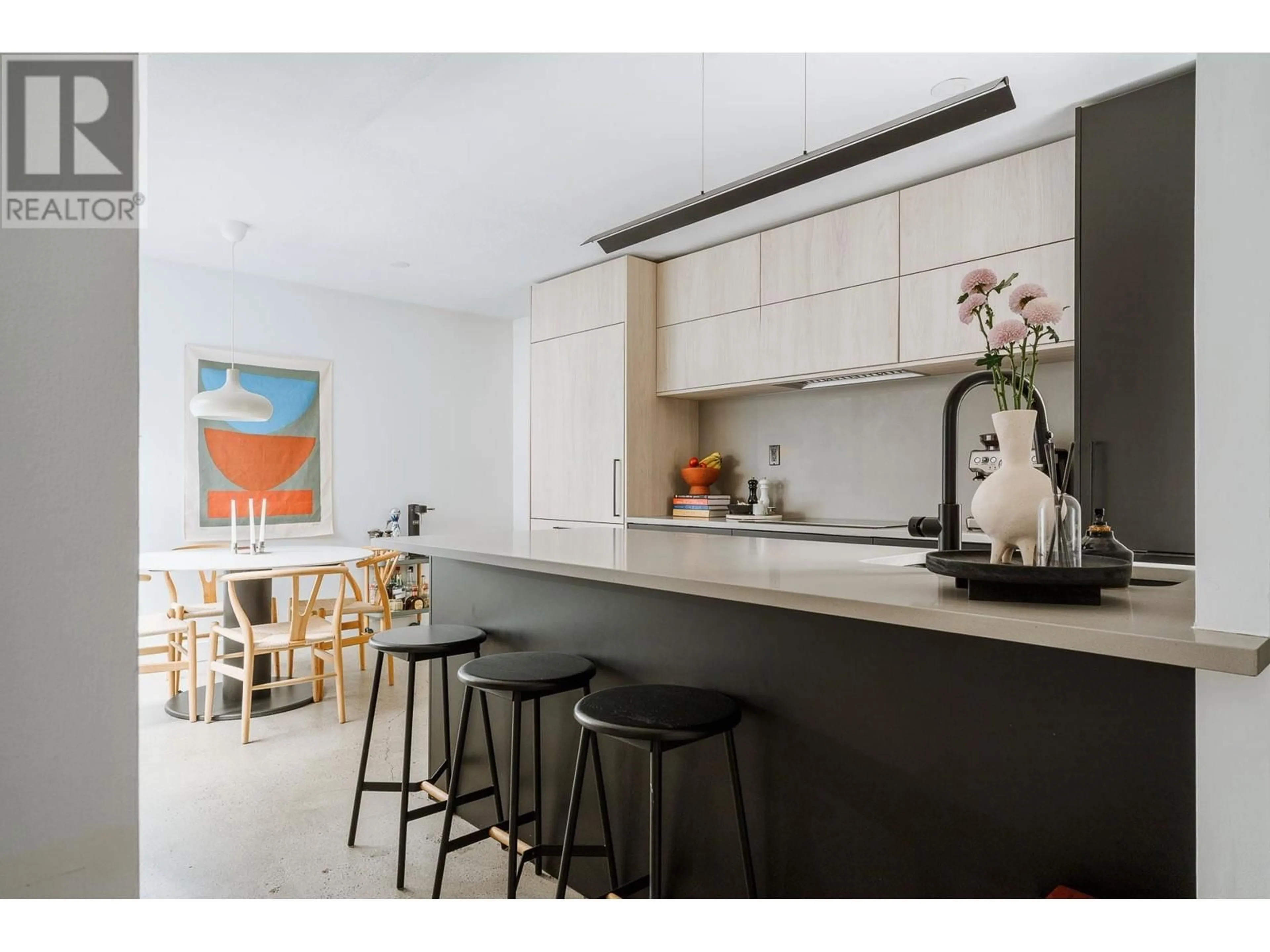Contemporary kitchen, unknown for 7 - 503 PENDER STREET, Vancouver British Columbia V6A1V3