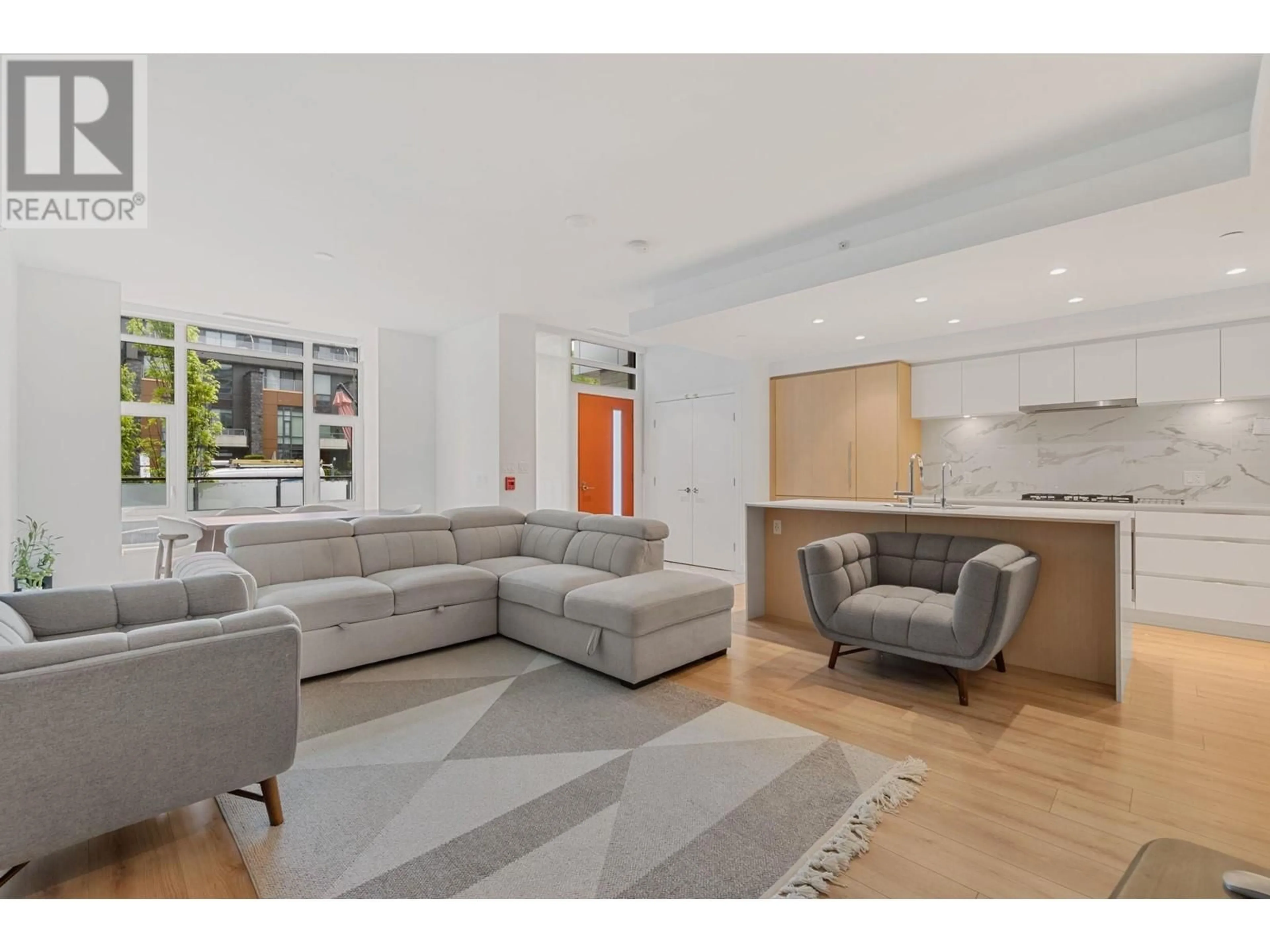 Living room with furniture, unknown for 103 - 1500 FERN STREET, North Vancouver British Columbia V7J1H6