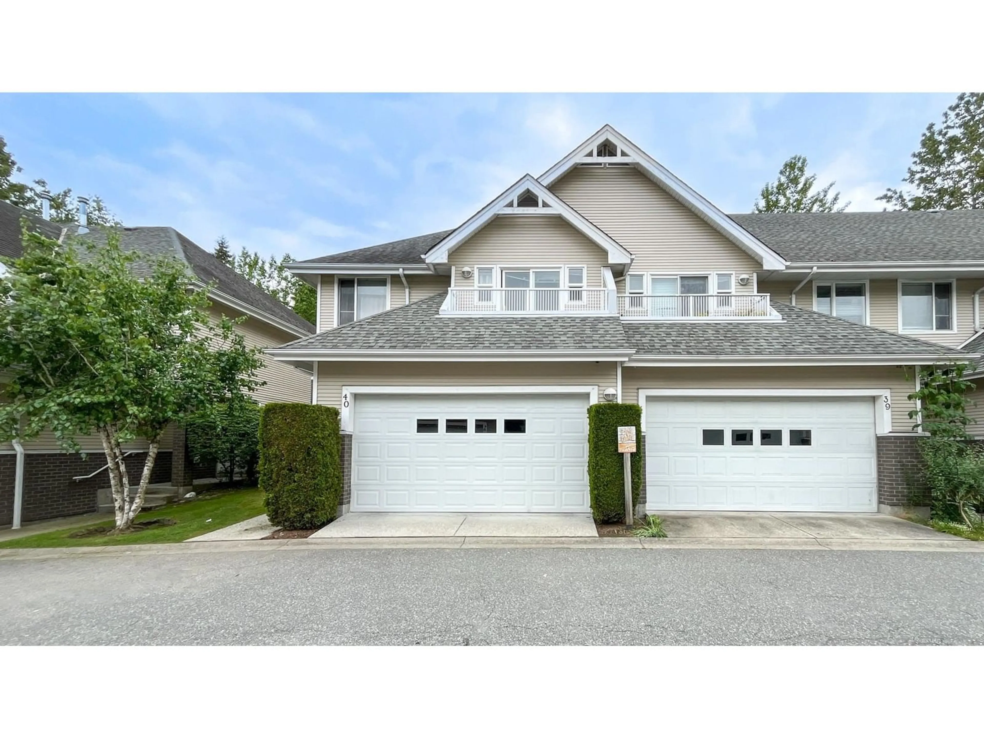 Home with vinyl exterior material, street for 40 - 13918 58, Surrey British Columbia V3X3N8