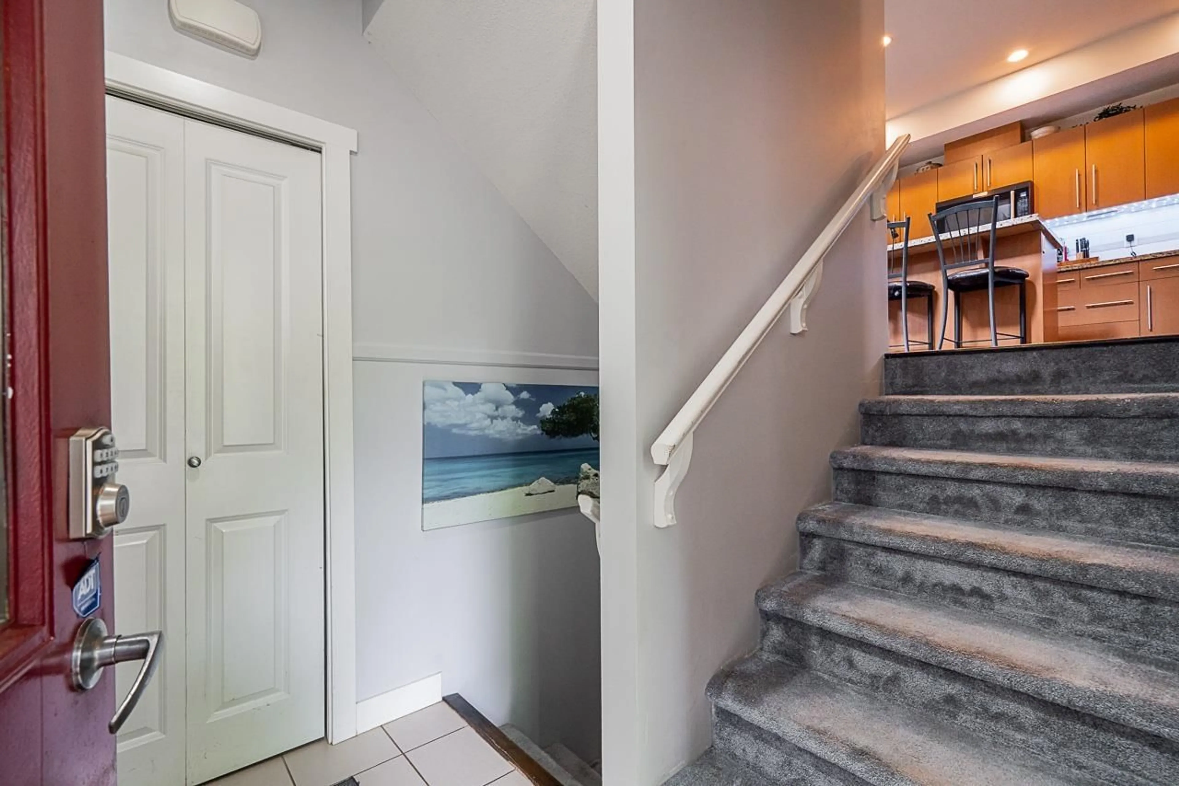 Indoor foyer for 57 - 18199 70, Surrey British Columbia V3S2N9