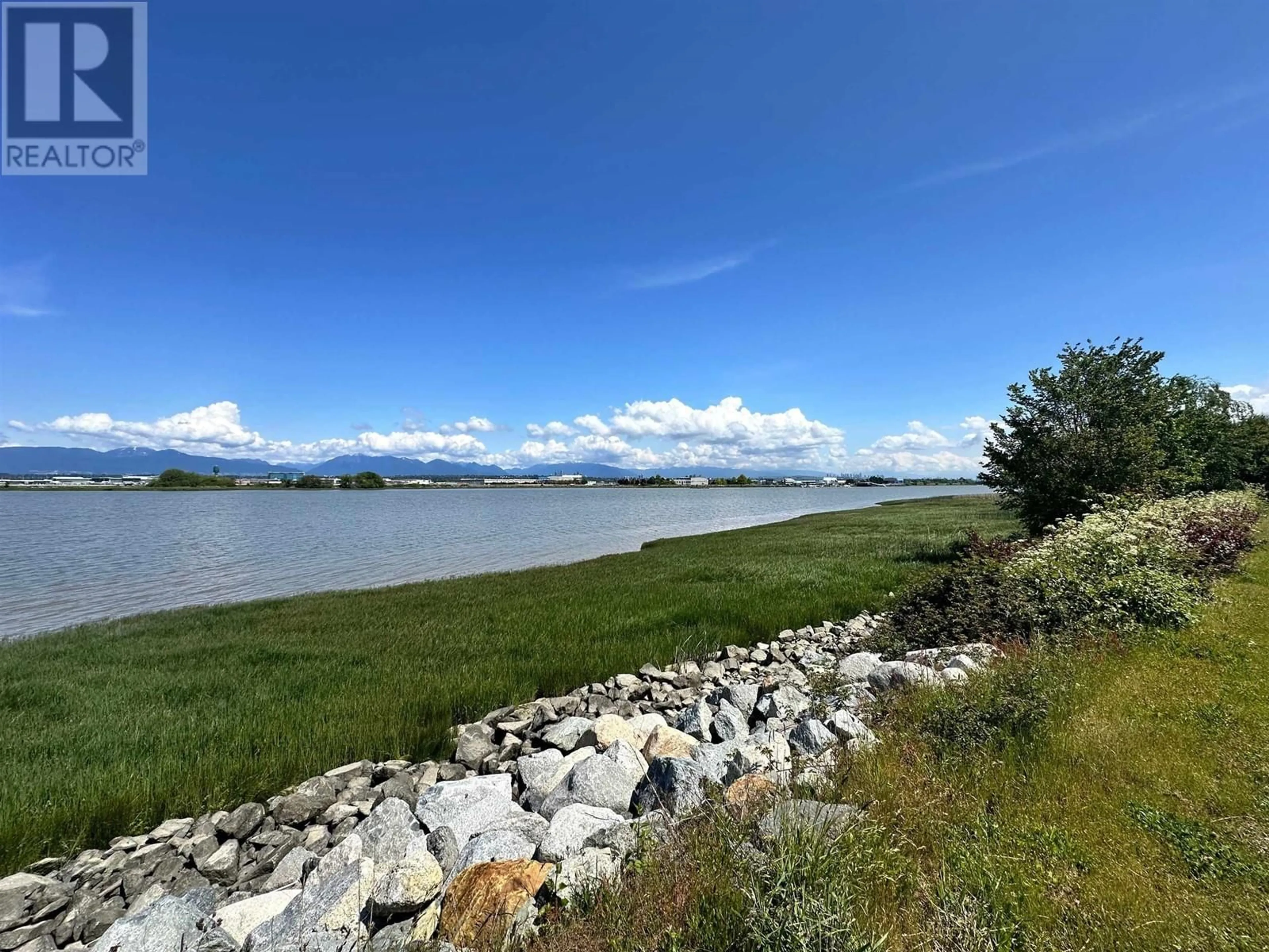 Unknown for 4140 RIVER ROAD, Richmond British Columbia V7C1A2