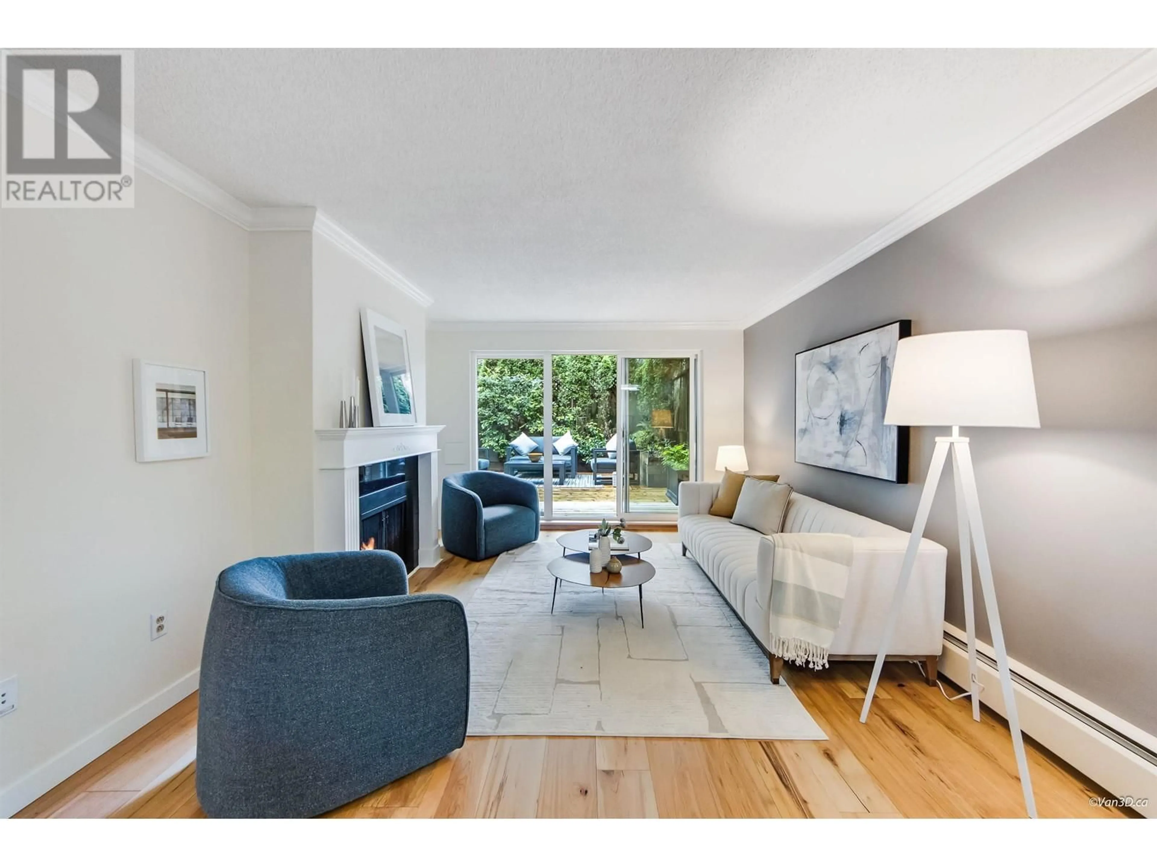 Living room with furniture, wood/laminate floor for 112 - 550 6TH AVENUE, Vancouver British Columbia V5T4H2