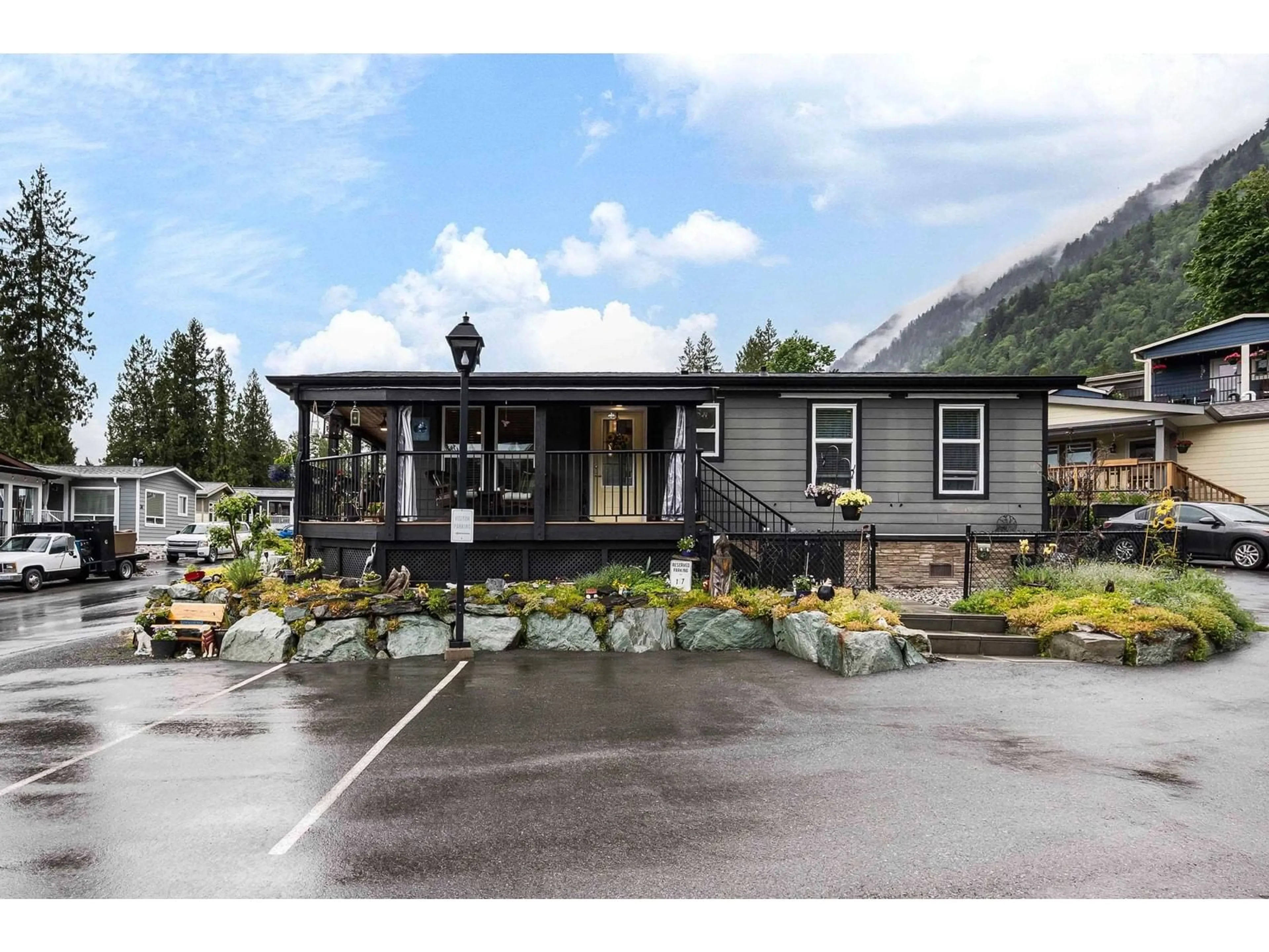 Home with vinyl exterior material, mountain view for 17 - 53480 BRIDAL FALLS ROAD, Rosedale British Columbia V0X1X1