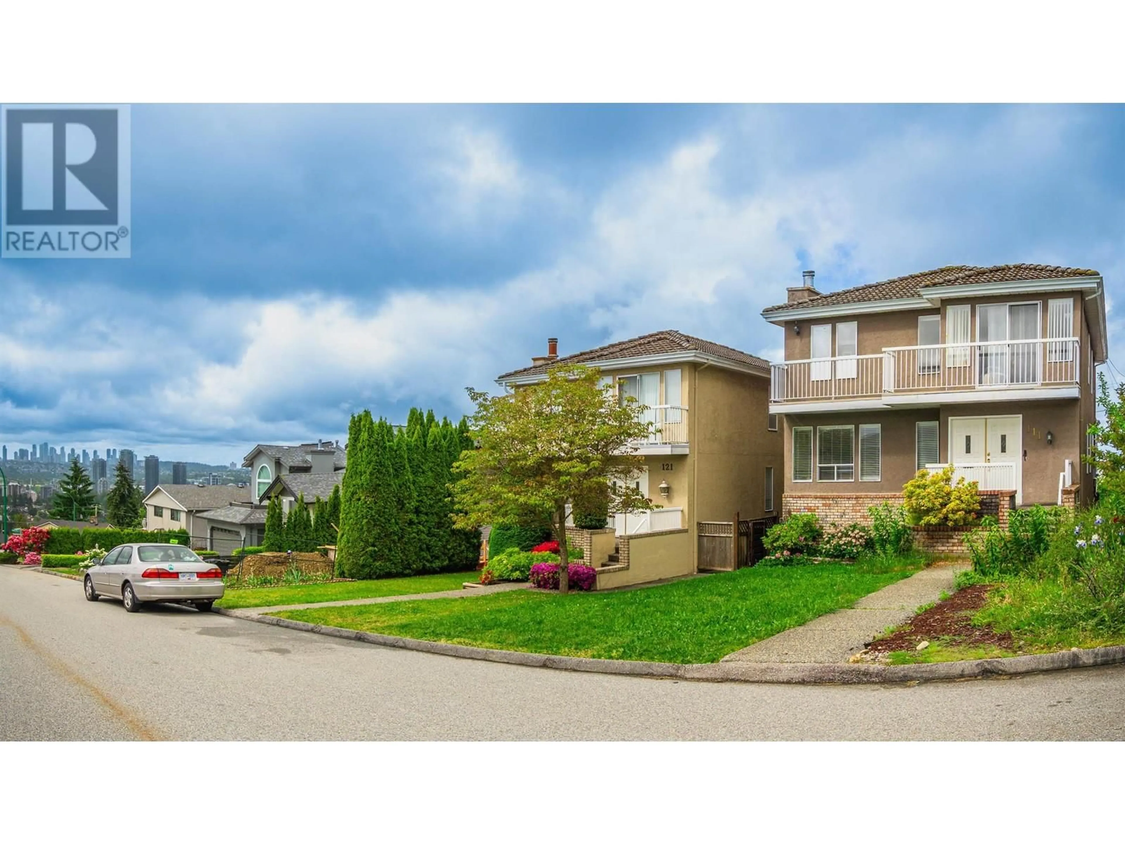 Unknown for 111 GROSVENOR AVENUE, Burnaby British Columbia V5B3N7