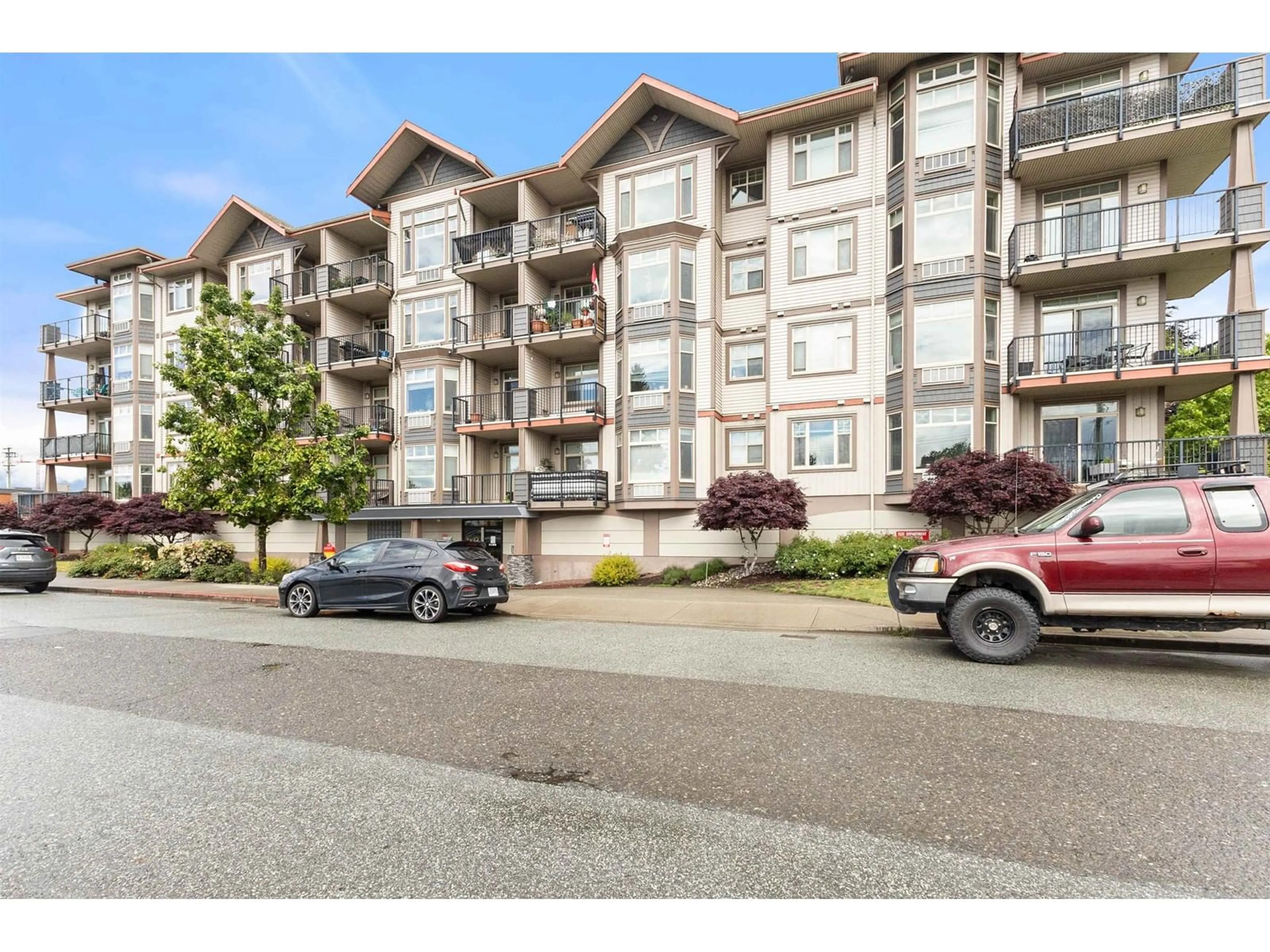 Unknown for 304 - 46021 SECOND AVENUE, Chilliwack British Columbia V2P1S6