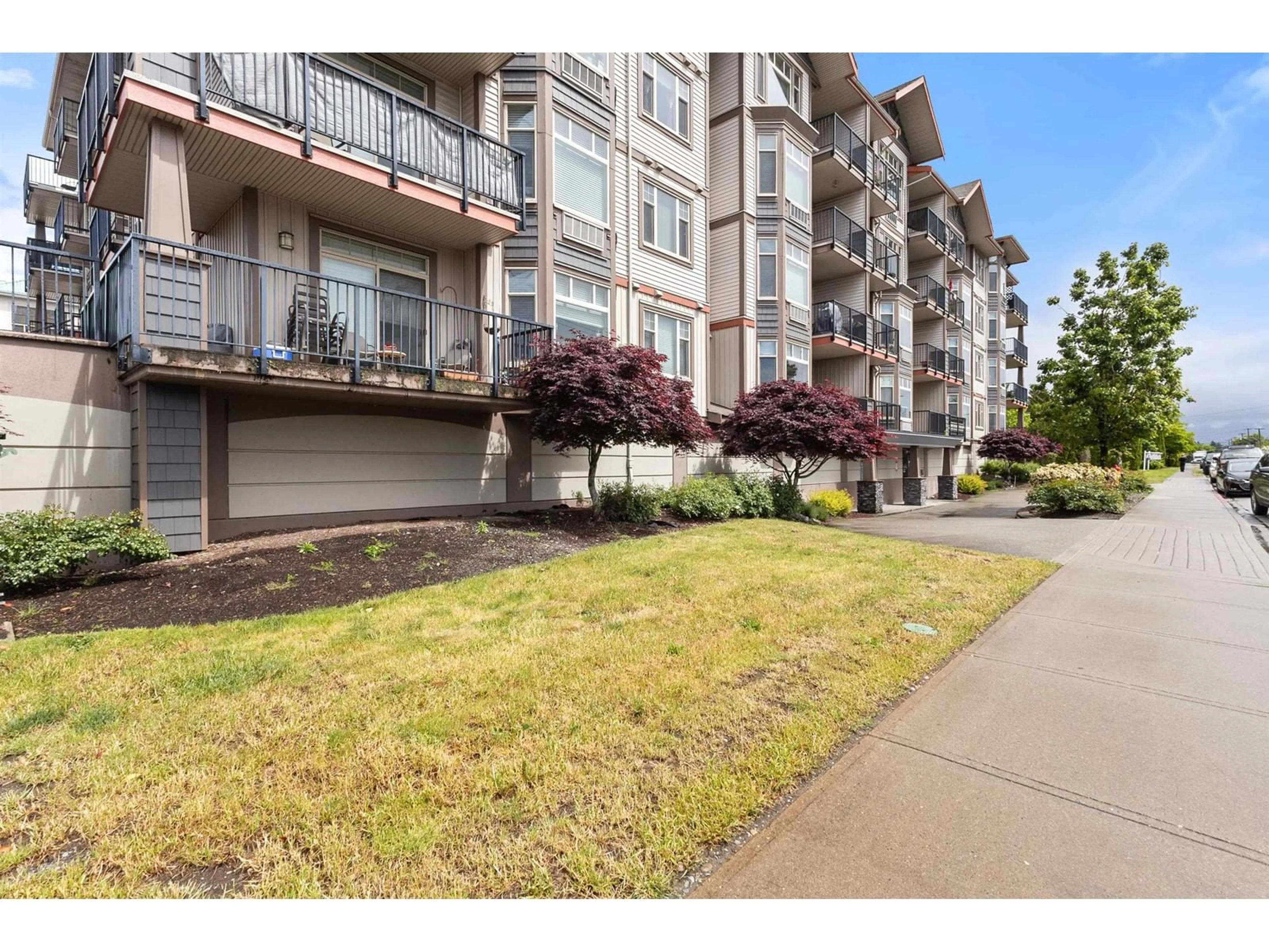 Patio, unknown for 304 - 46021 SECOND AVENUE, Chilliwack British Columbia V2P1S6