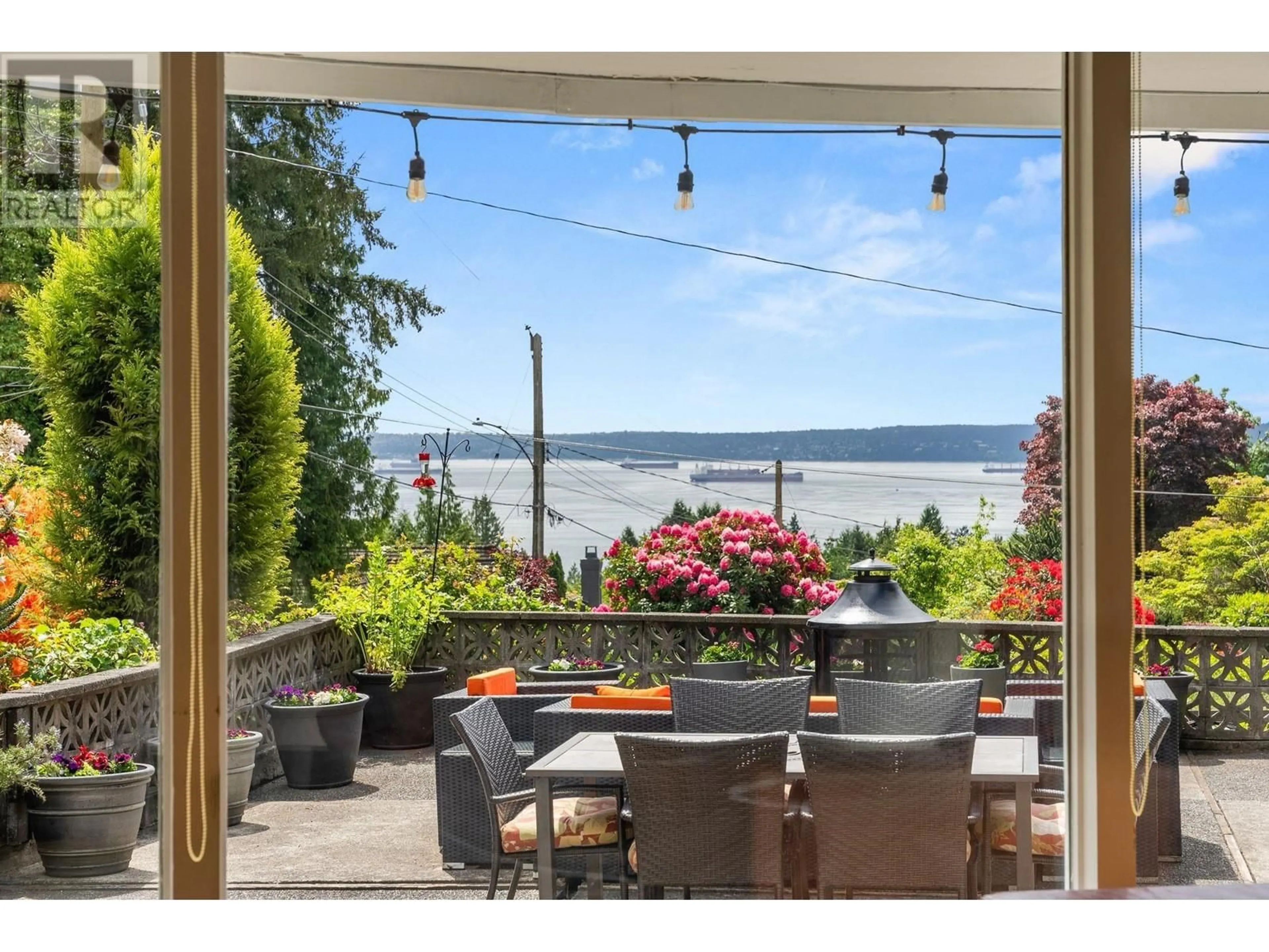Patio, water/lake/river/ocean view for 4780 ESTEVAN PLACE, West Vancouver British Columbia V7W1G9