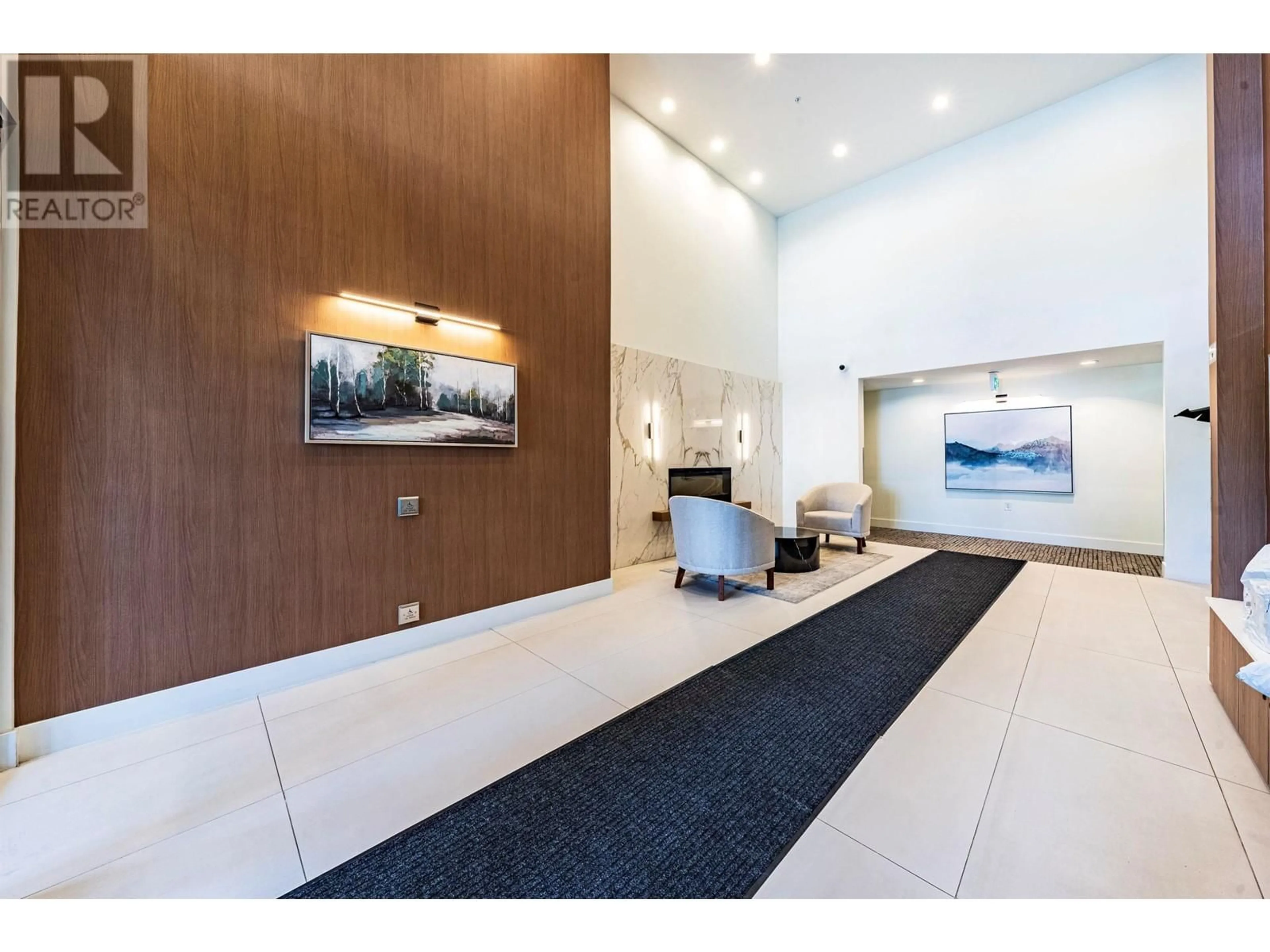 Lobby for 406 - 7599 15TH STREET, Burnaby British Columbia V3N0H9