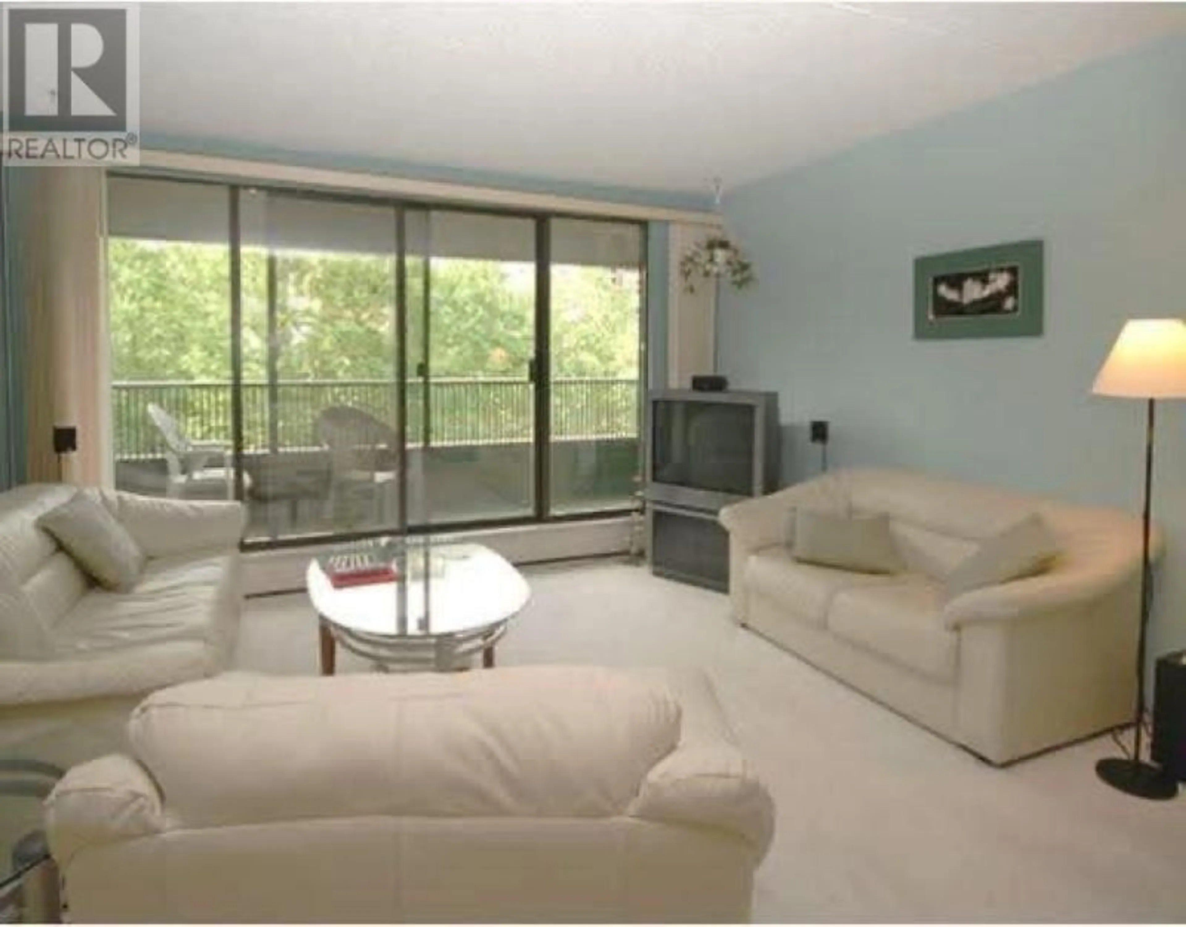 Living room with furniture, unknown for 603 - 4134 MAYWOOD STREET, Burnaby British Columbia V5H4C9