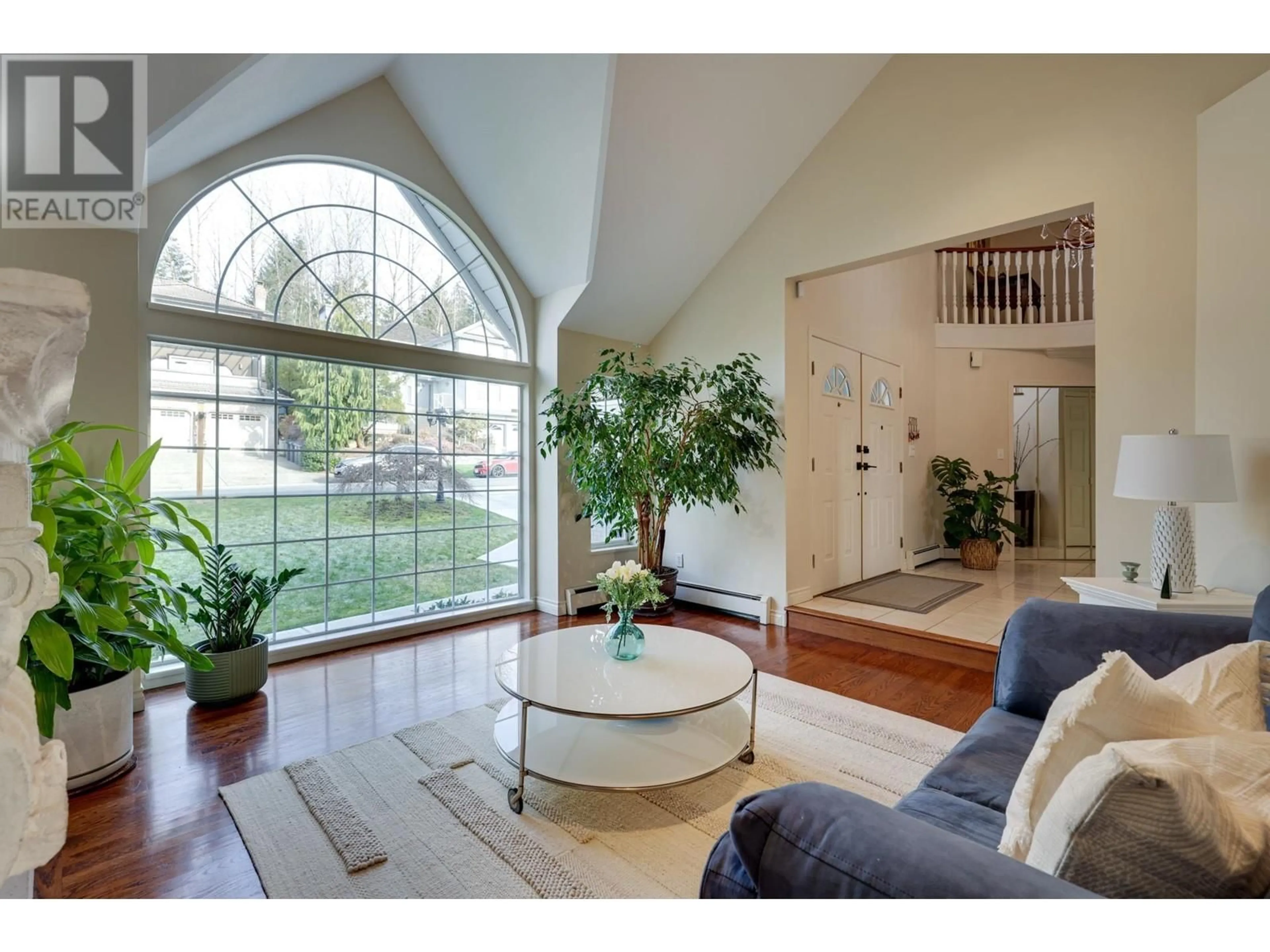 Indoor entryway for 69 TIMBERCREST DRIVE, Port Moody British Columbia V3H4T1