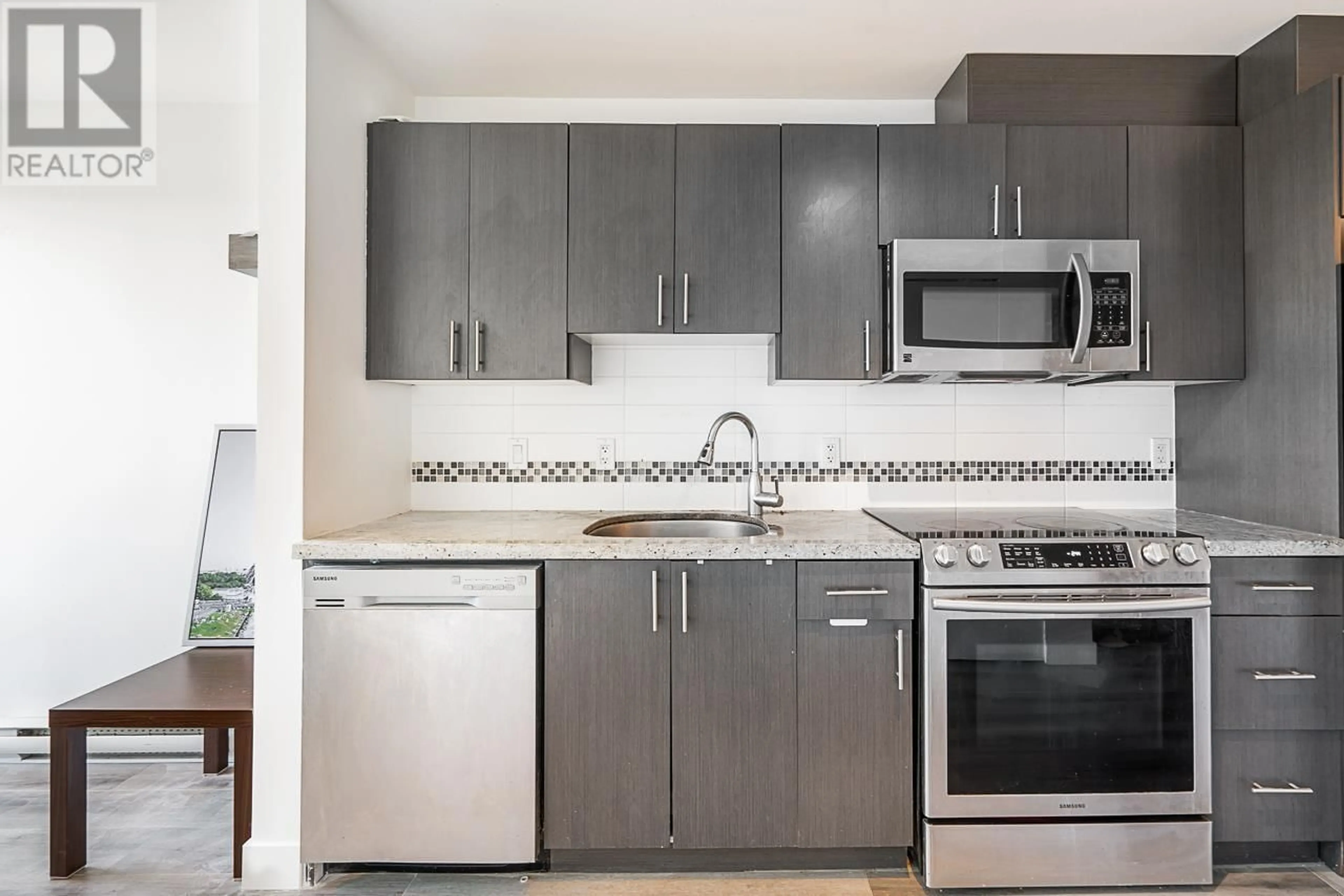 Standard kitchen, ceramic/tile floor for 302 - 7738 EDMONDS STREET, Burnaby British Columbia V3N1B8