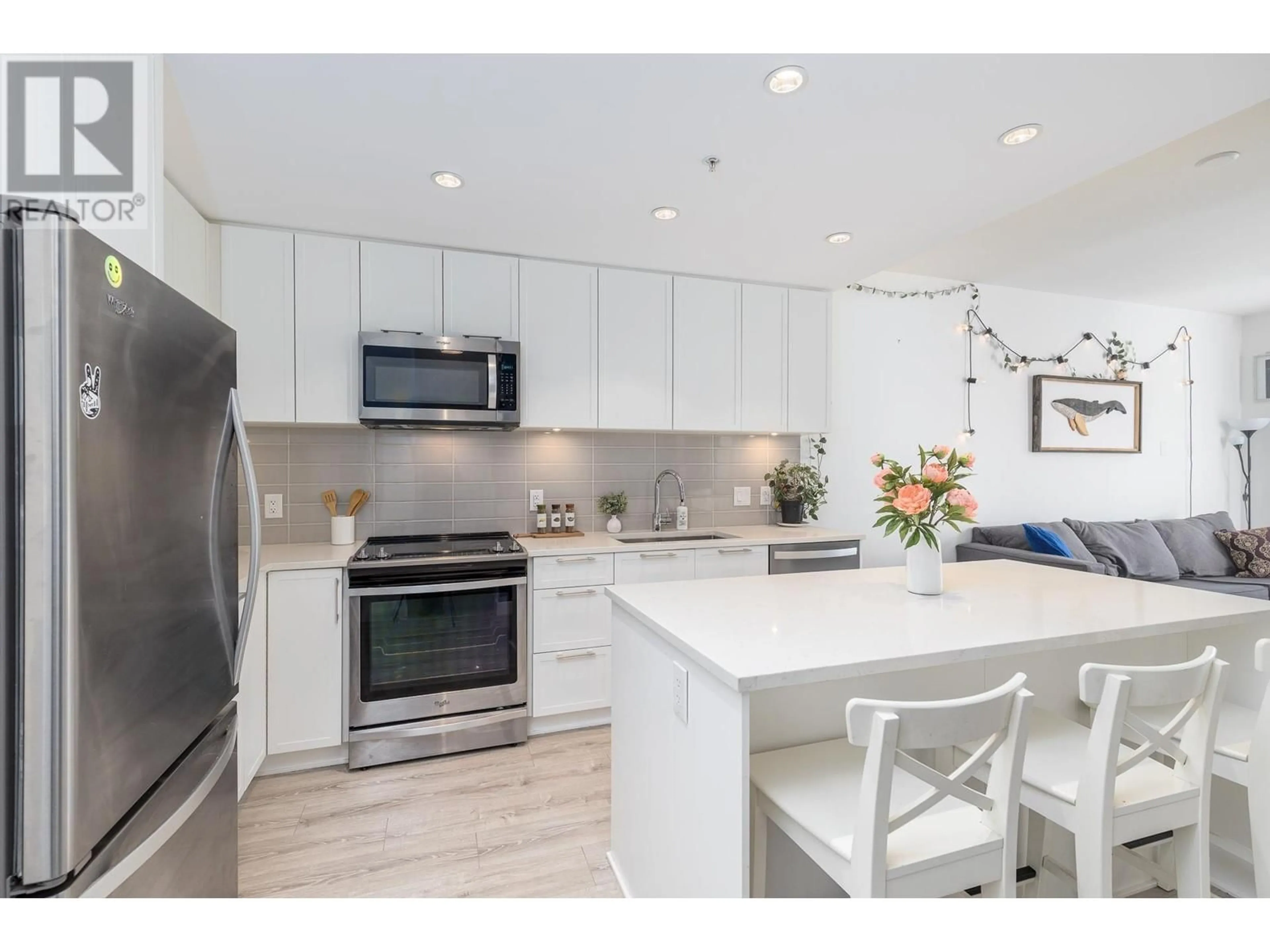 Open concept kitchen, unknown for 414 - 2382 ATKINS AVENUE, Port Coquitlam British Columbia V3C0G7