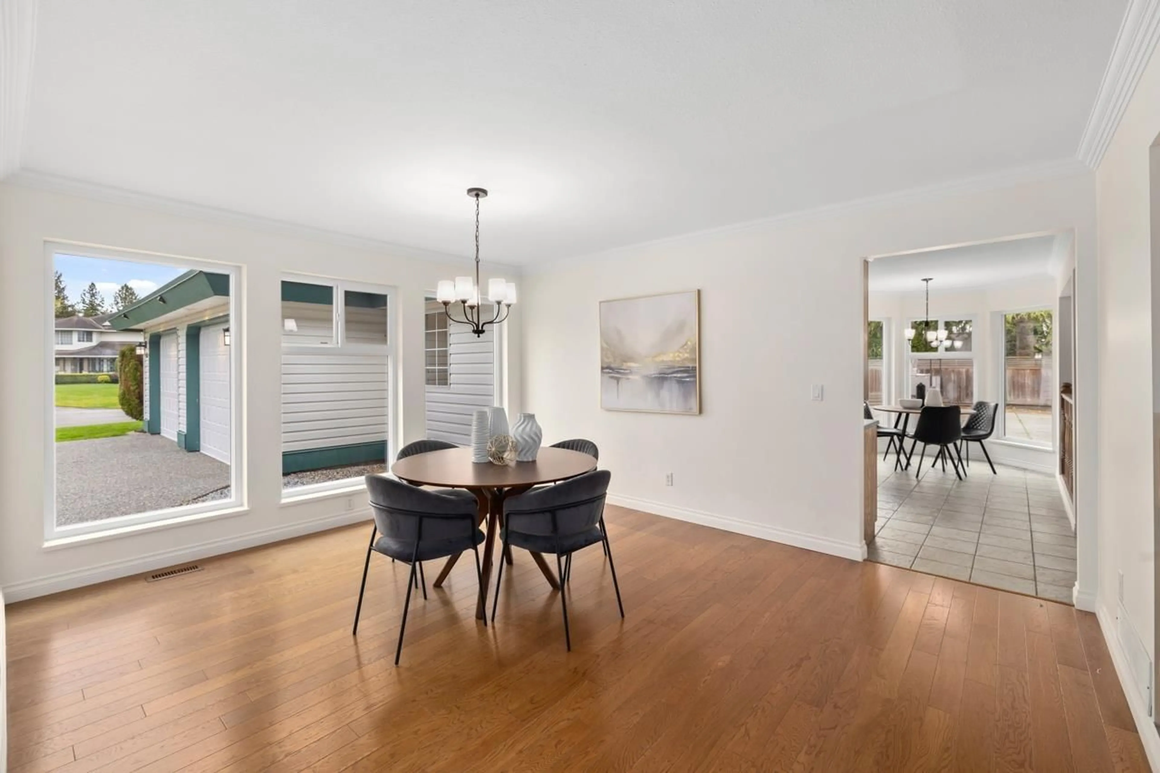 Dining room, wood/laminate floor for 5655 KILMORE EAST, Surrey British Columbia V3S7J6