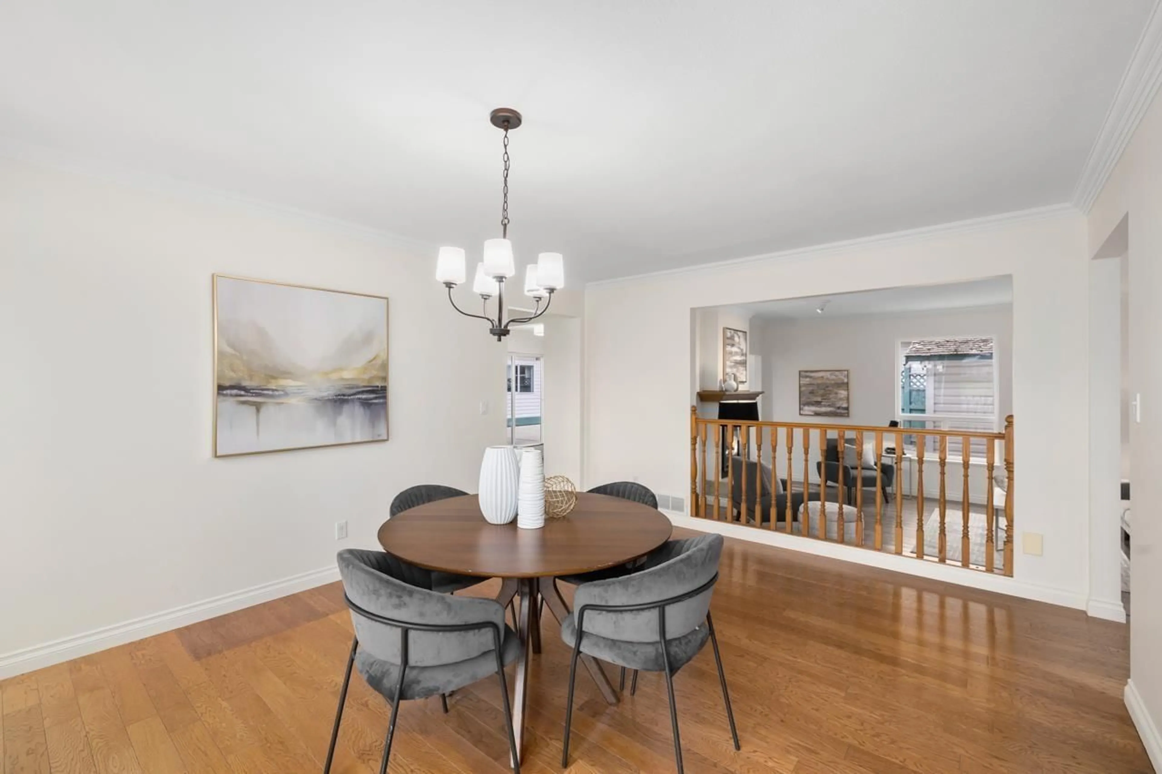 Dining room, wood/laminate floor for 5655 KILMORE EAST, Surrey British Columbia V3S7J6