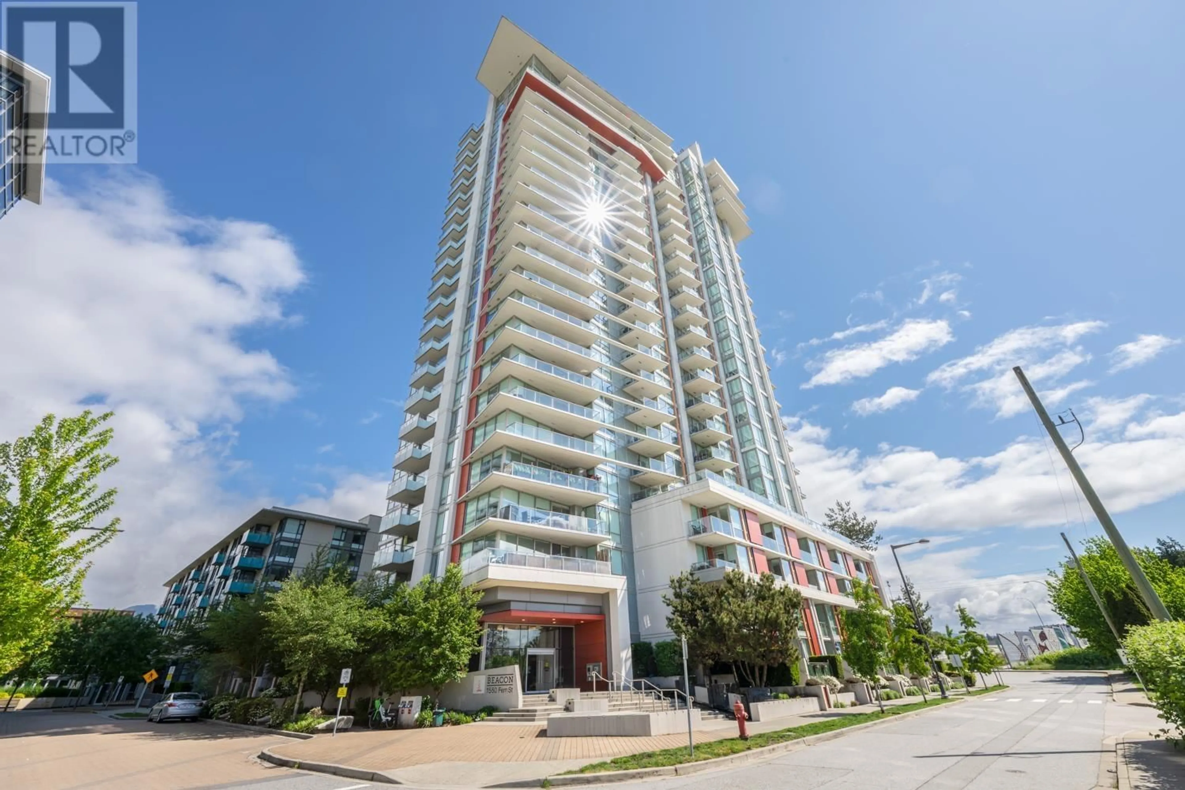 Unknown for 1003 - 1550 FERN STREET, North Vancouver British Columbia V7J0A9