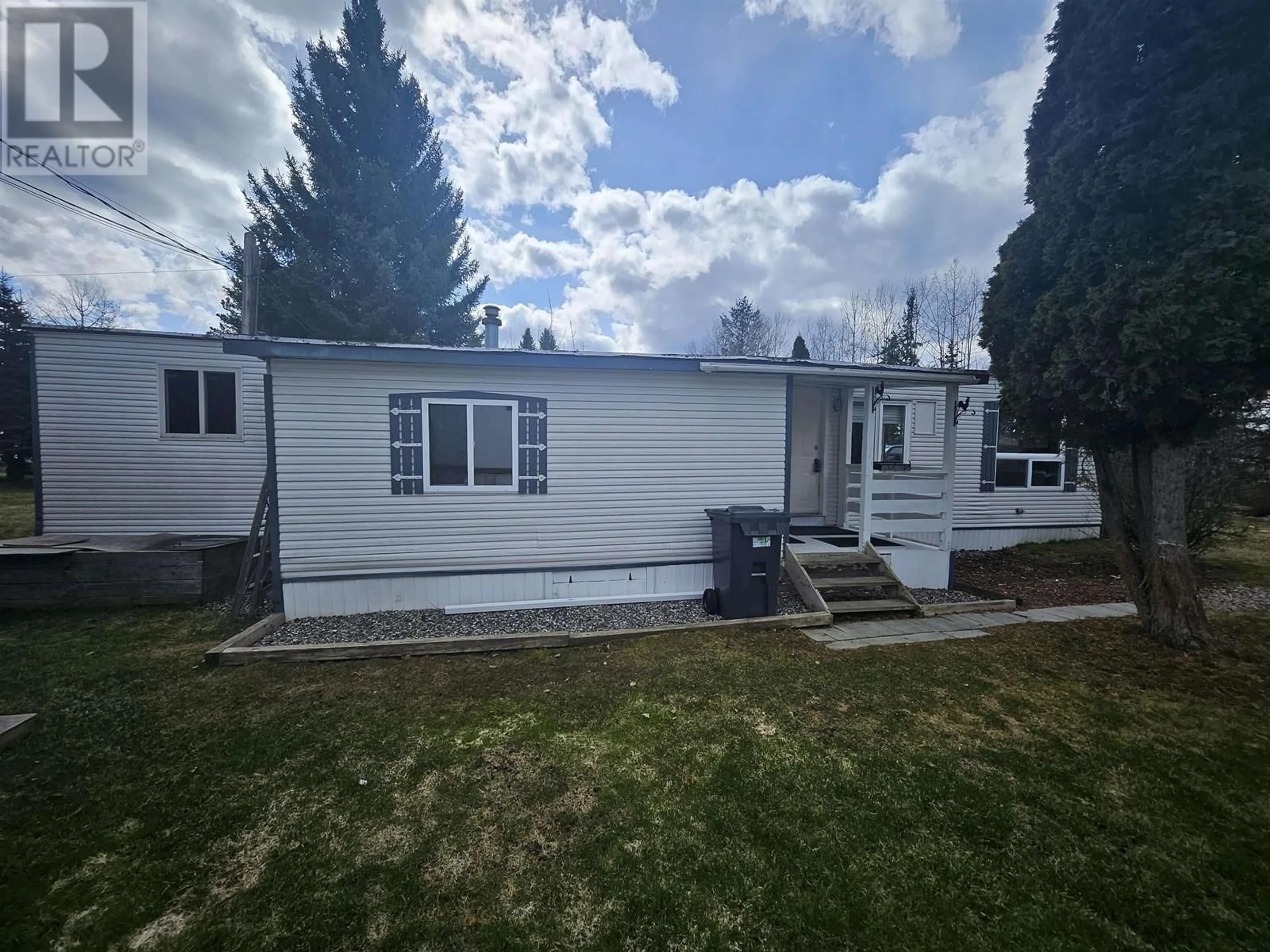 Unknown for 6 - 2288 GASSOFF ROAD, Quesnel British Columbia V2J4E6