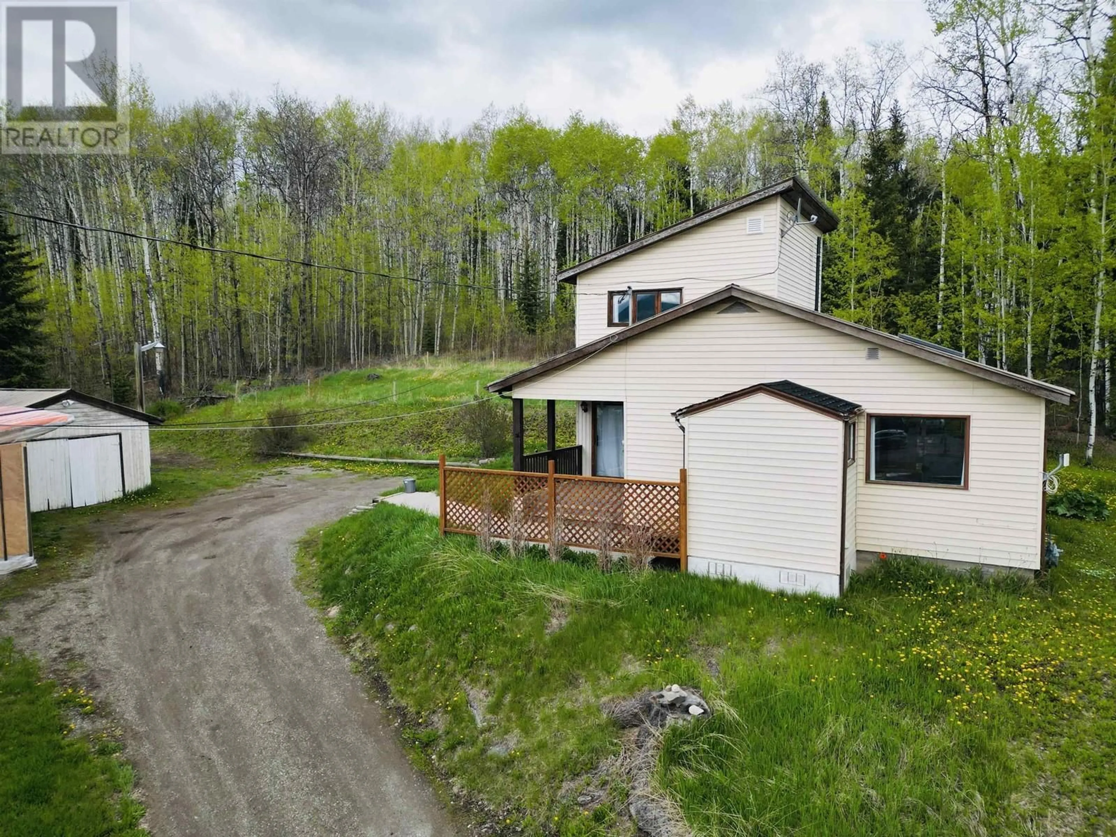 A pic from outside/outdoor area/front of a property/back of a property/a pic from drone, unknown for 914 TORIKKA DRIVE, Burns Lake British Columbia V0J1E0