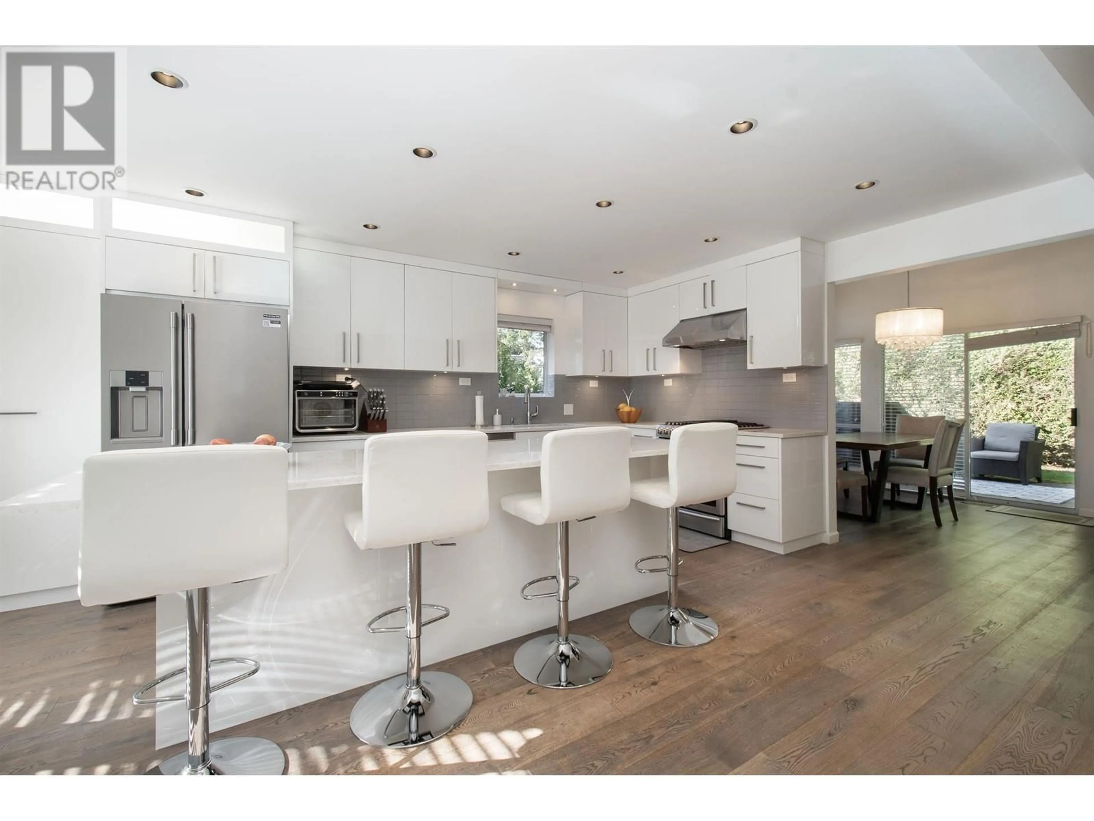 Open concept kitchen, unknown for 17 - 1001 NORTHLANDS DRIVE, North Vancouver British Columbia V7H2Y3