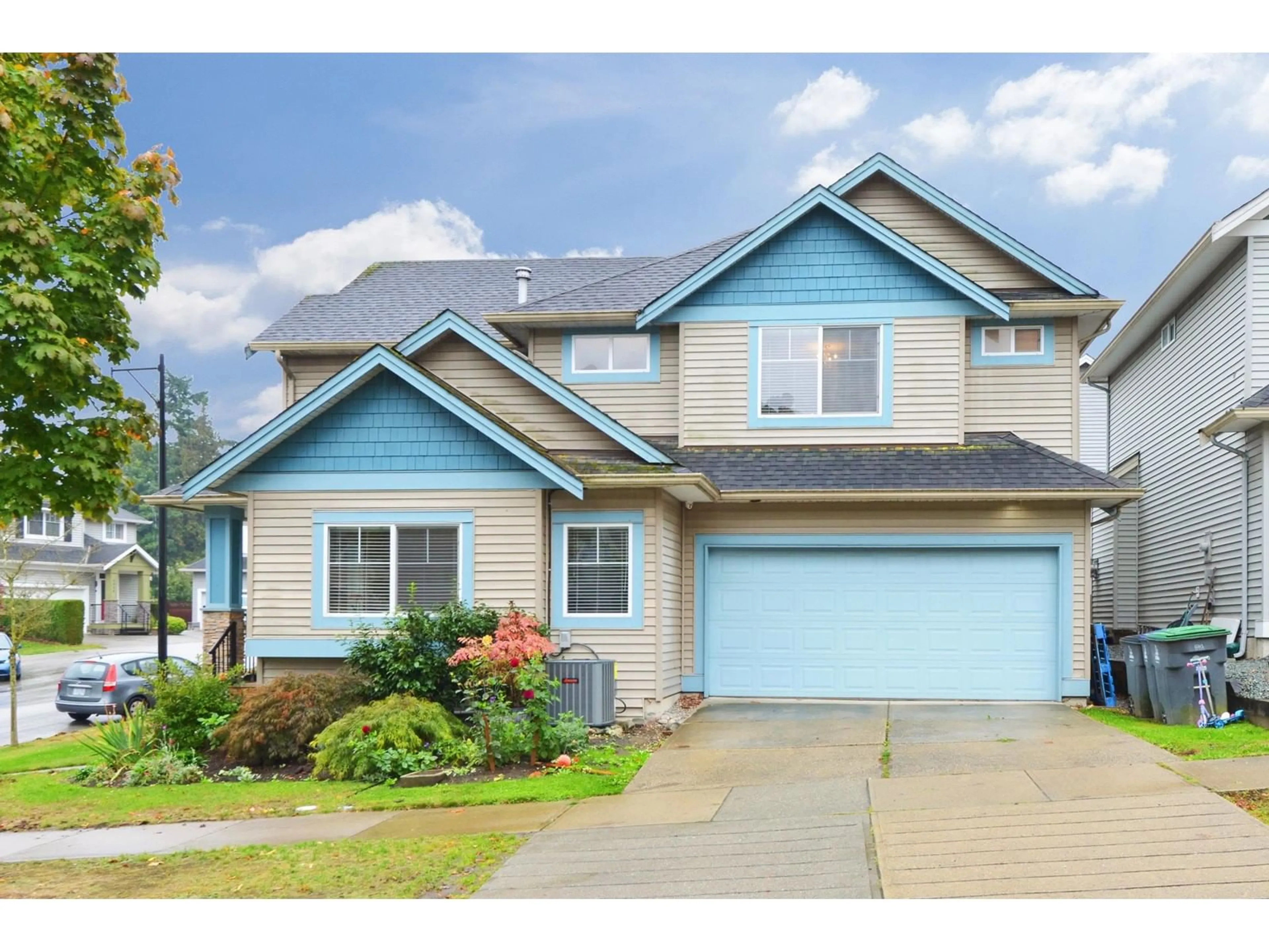 Home with vinyl exterior material, street for 5947 165A, Surrey British Columbia V3S4N9