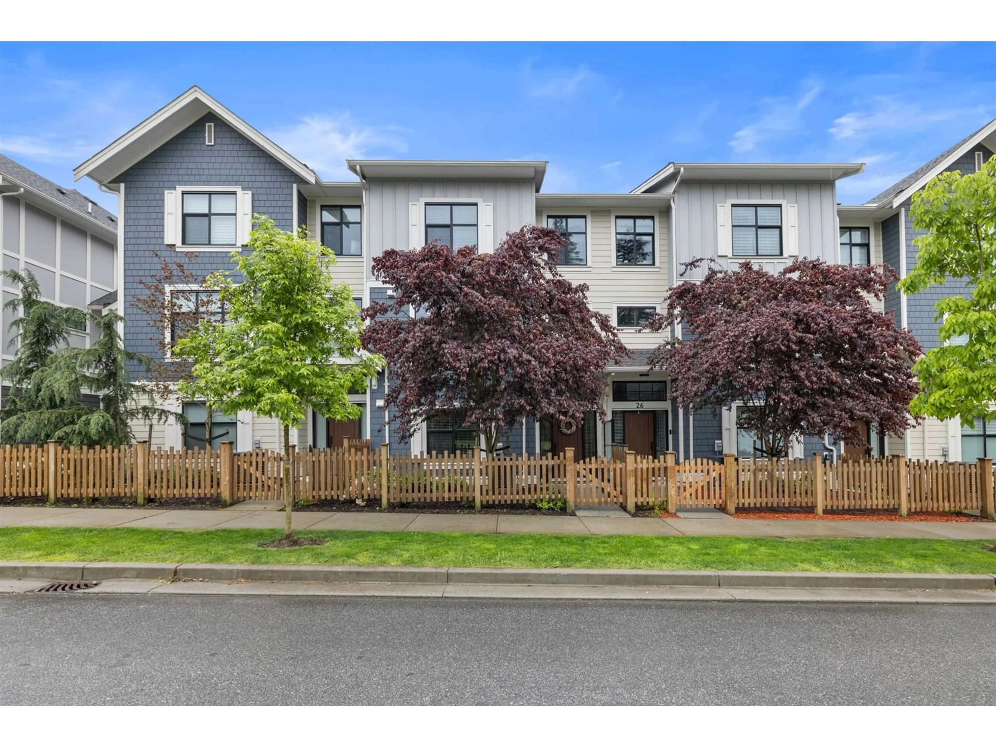 Unknown for 27 - 20327 72B, Langley British Columbia V2Y4J6