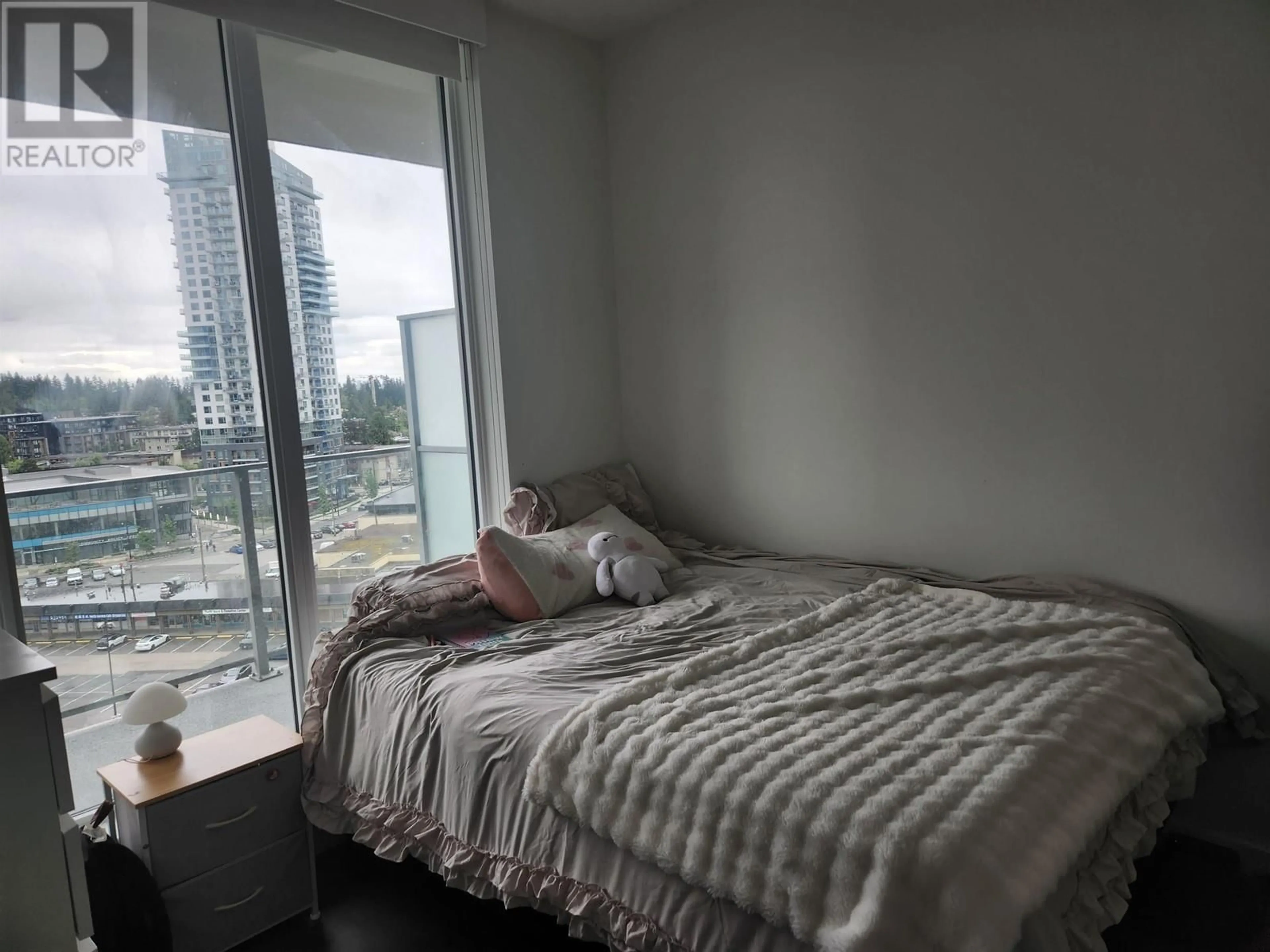 A pic of a room for 909 - 567 CLARKE ROAD, Coquitlam British Columbia V3J0K7