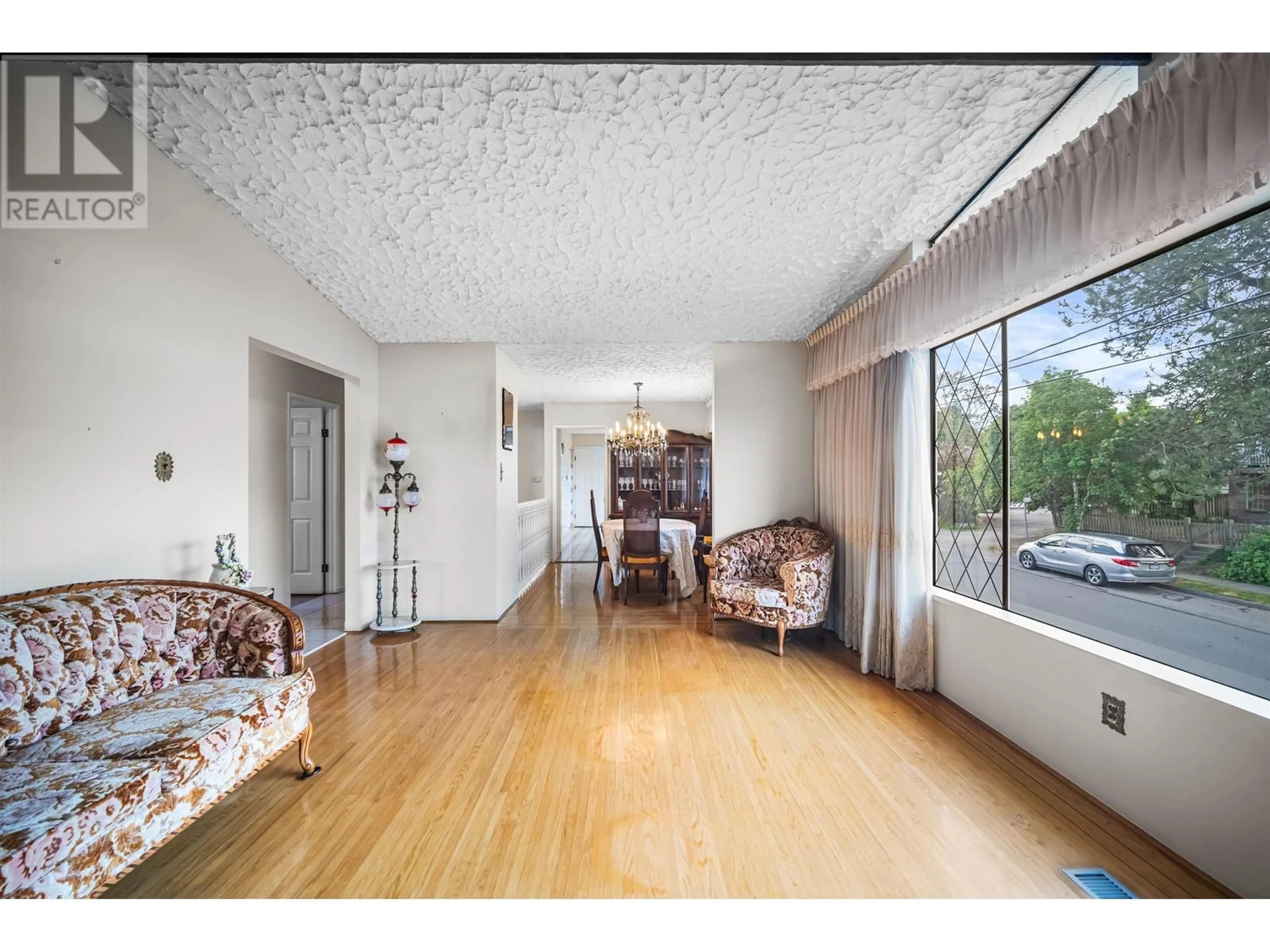 A pic of a room for 3120 PARKER STREET, Vancouver British Columbia V5K2V5
