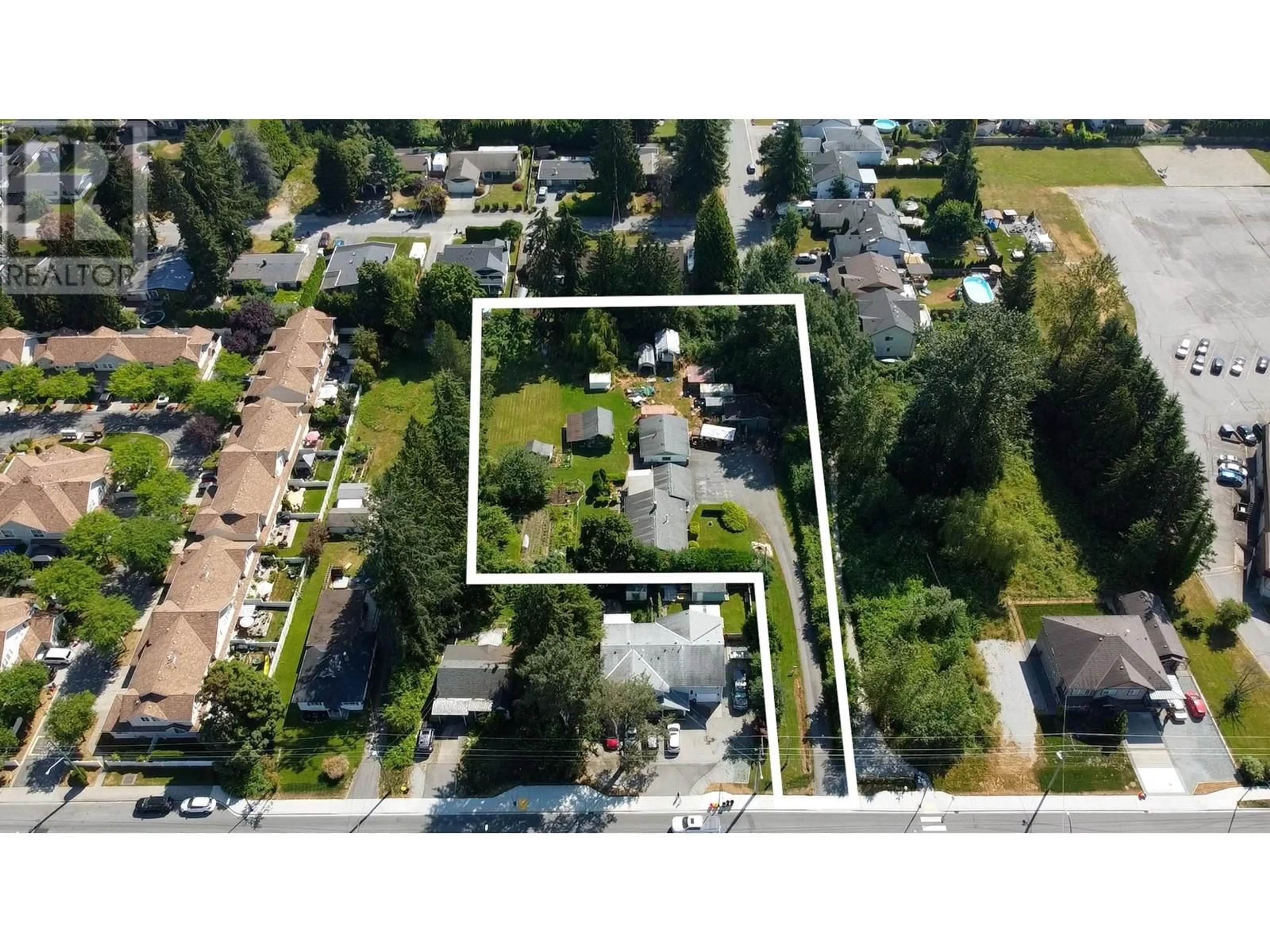 A pic from outside/outdoor area/front of a property/back of a property/a pic from drone, street for 11804 232 STREET, Maple Ridge British Columbia V2X6S9