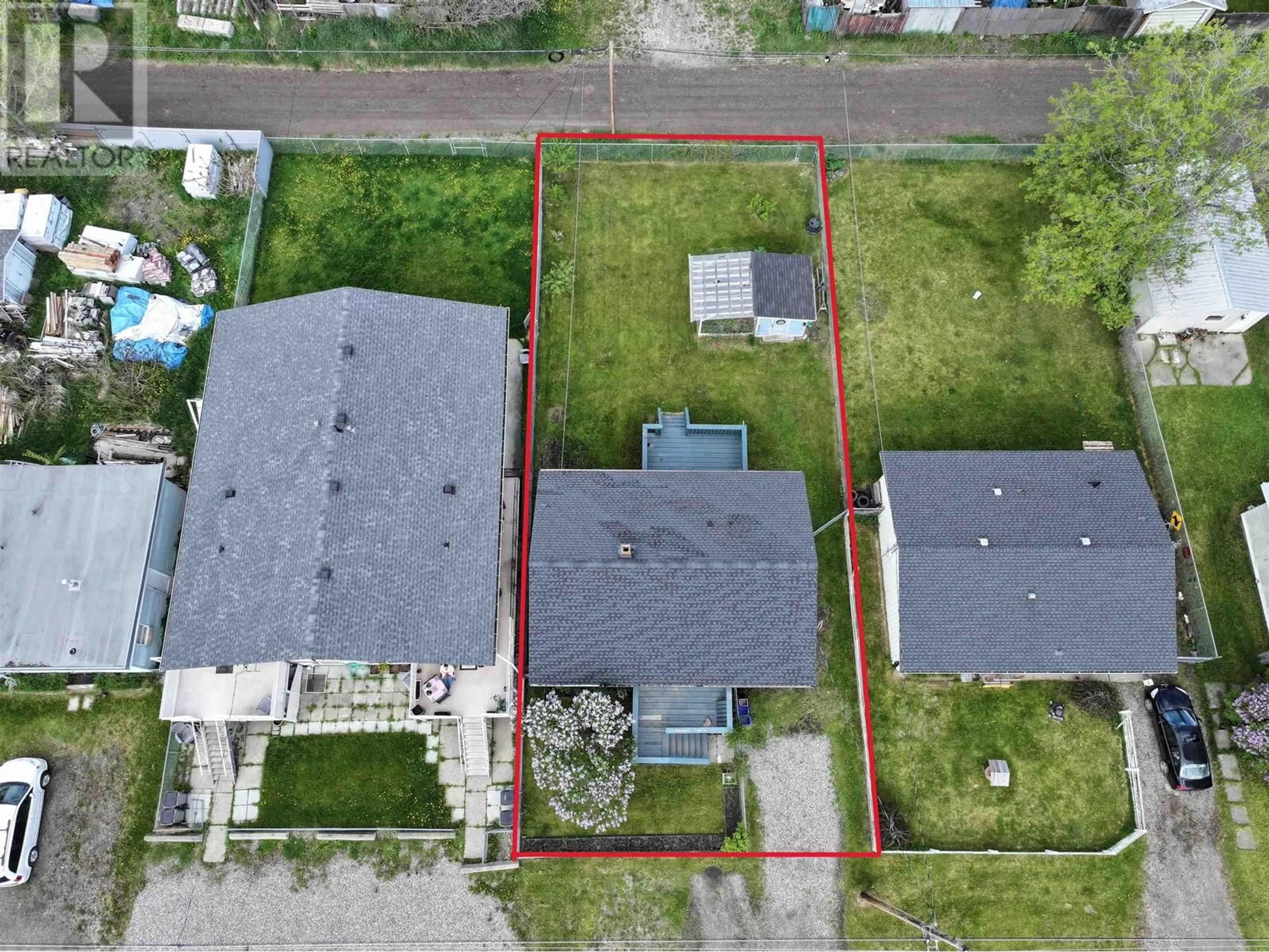 A pic from outside/outdoor area/front of a property/back of a property/a pic from drone, street for 171 BOYD STREET, Quesnel British Columbia V2J1L6