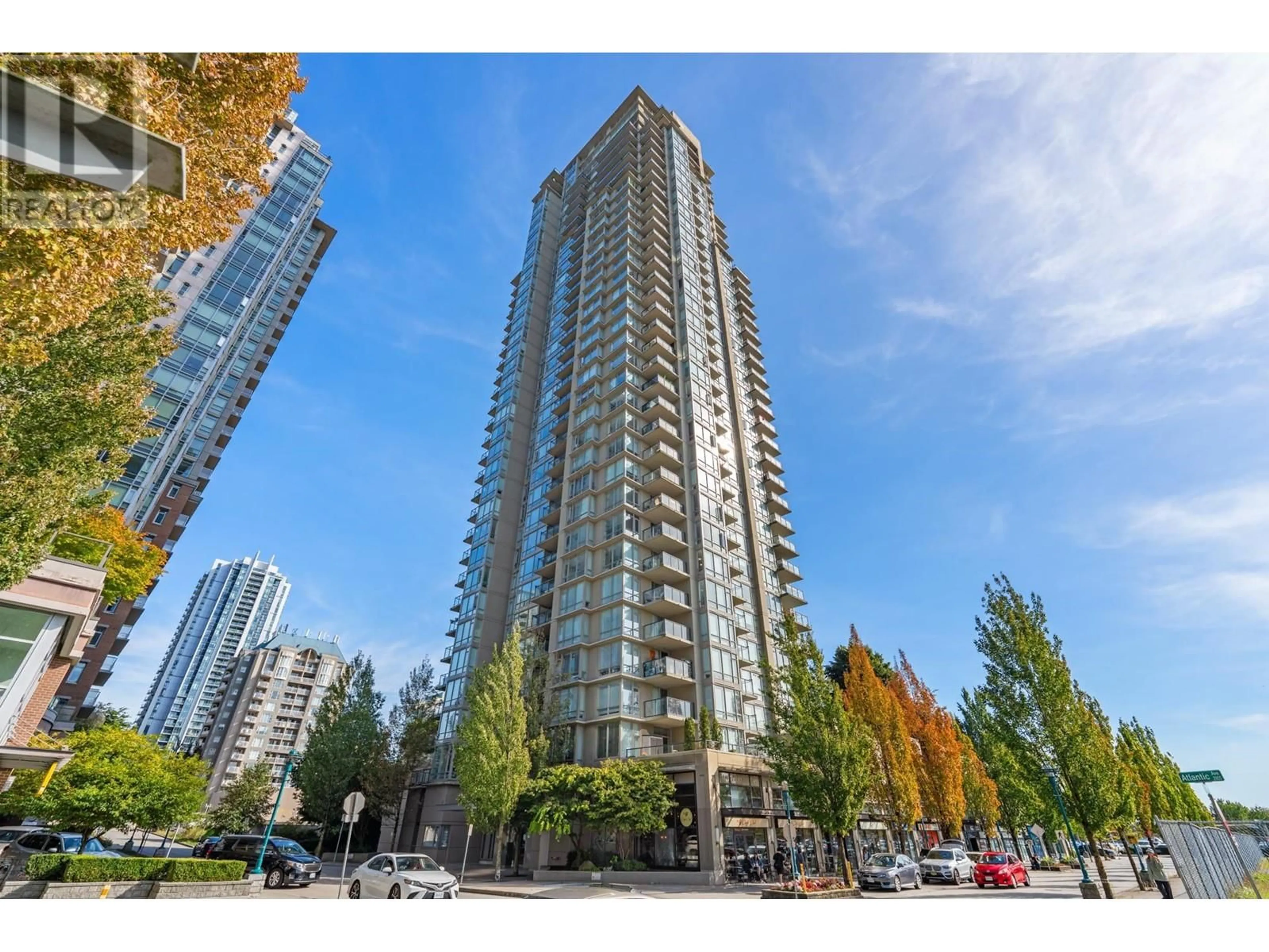 Patio, street for 2701 - 2980 ATLANTIC AVENUE, Coquitlam British Columbia V3B0G2