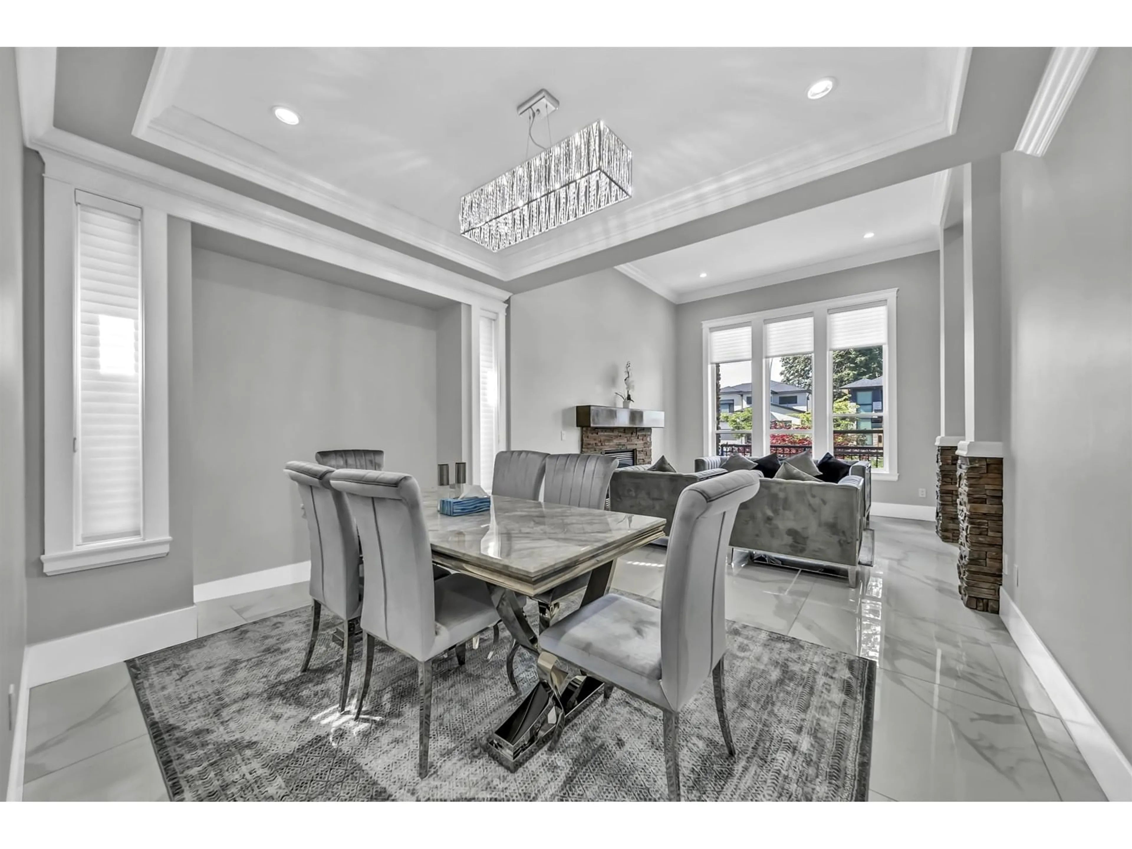 Dining room, ceramic/tile floor for 16206 96B, Surrey British Columbia V4N5X2