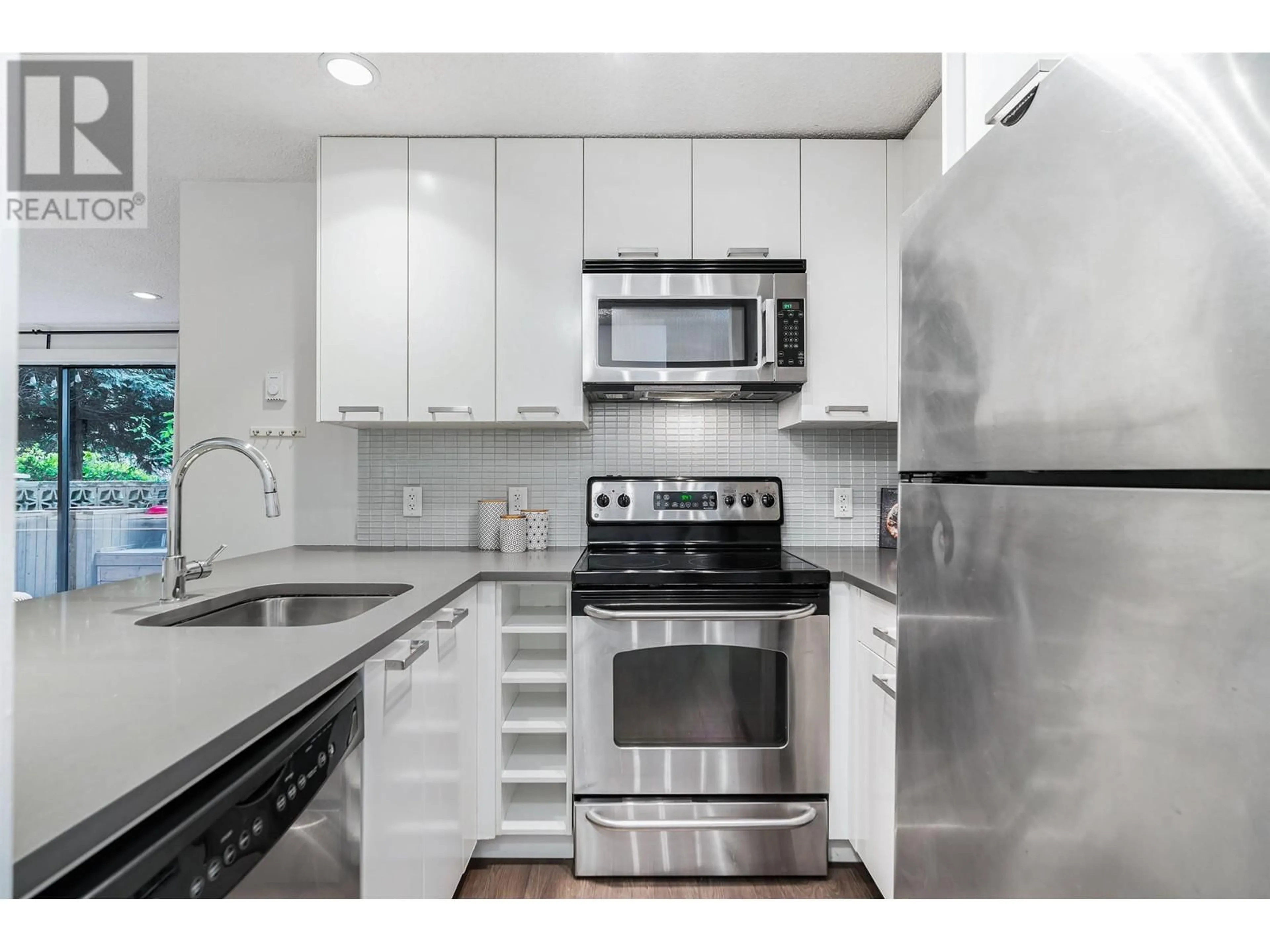 Standard kitchen, unknown for 107 - 1611 3RD AVENUE, Vancouver British Columbia V5N1H1