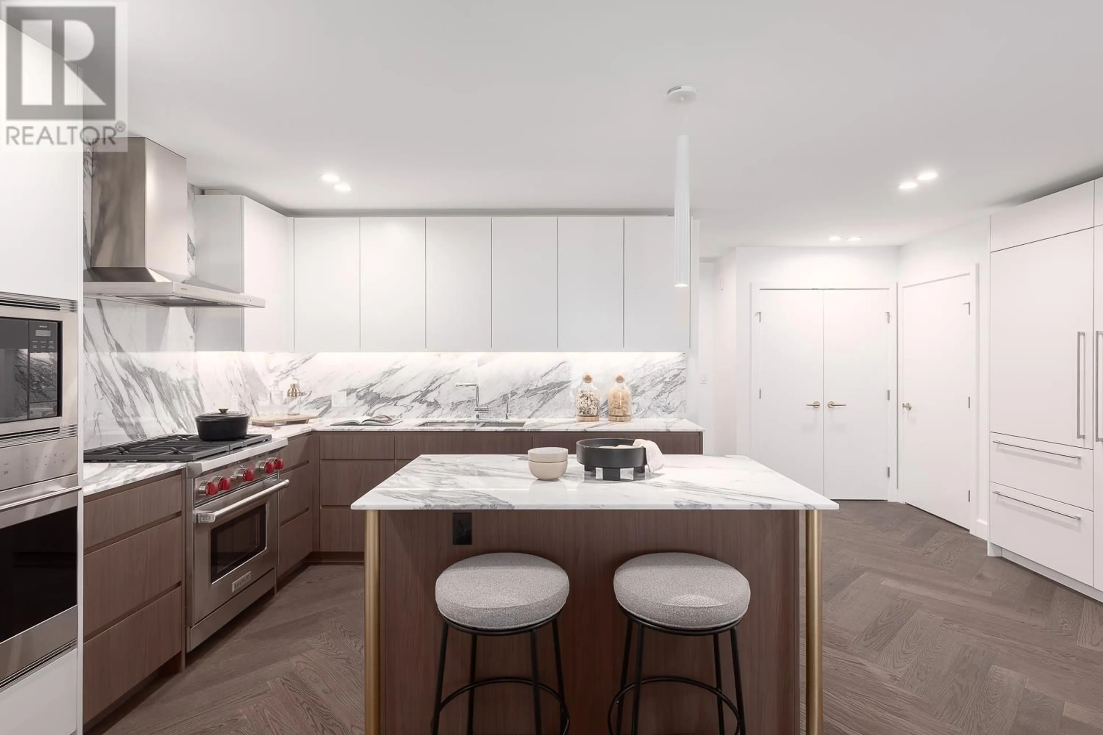 Contemporary kitchen, ceramic/tile floor for 406 - 3668 10TH AVENUE, Vancouver British Columbia V6R2G3
