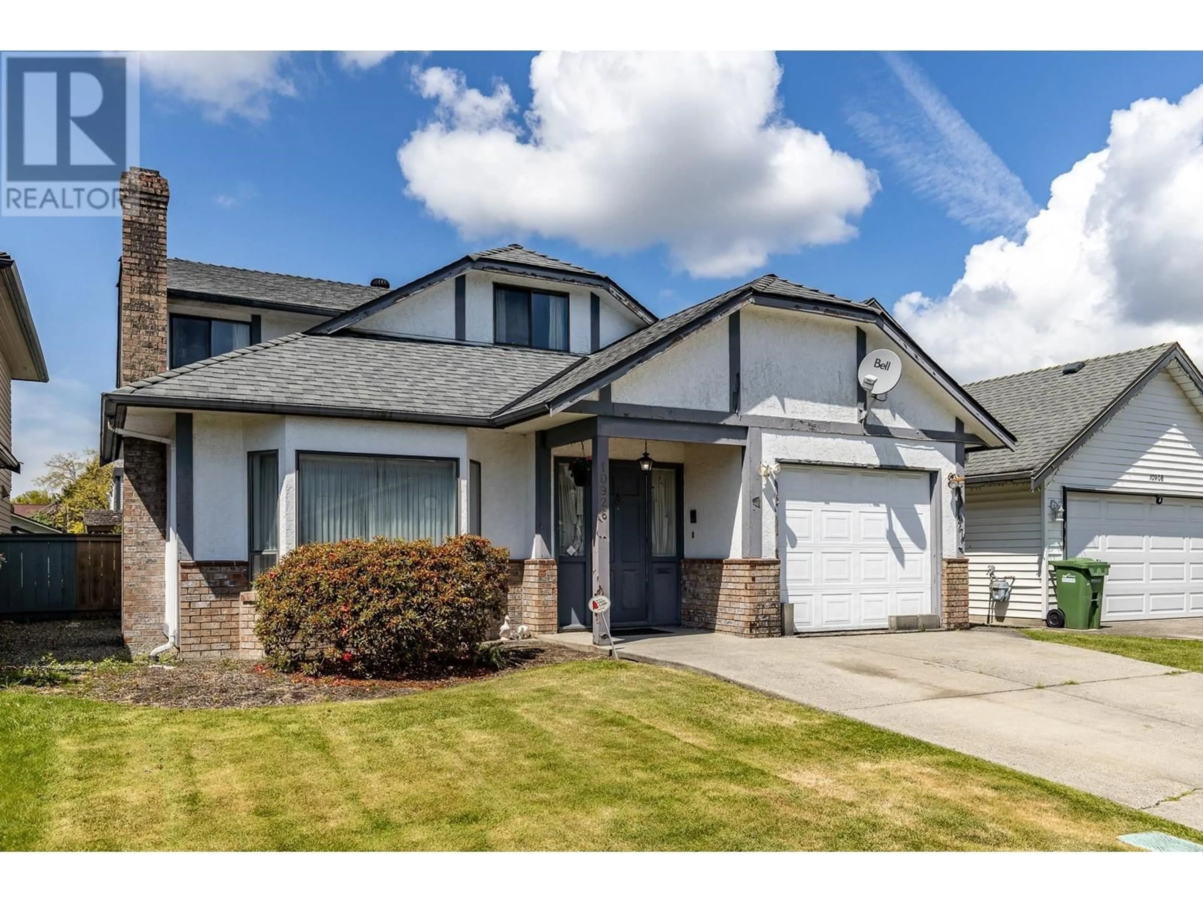 Home with vinyl exterior material, street for 10926 CANSO CRESCENT, Richmond British Columbia V7E5B9