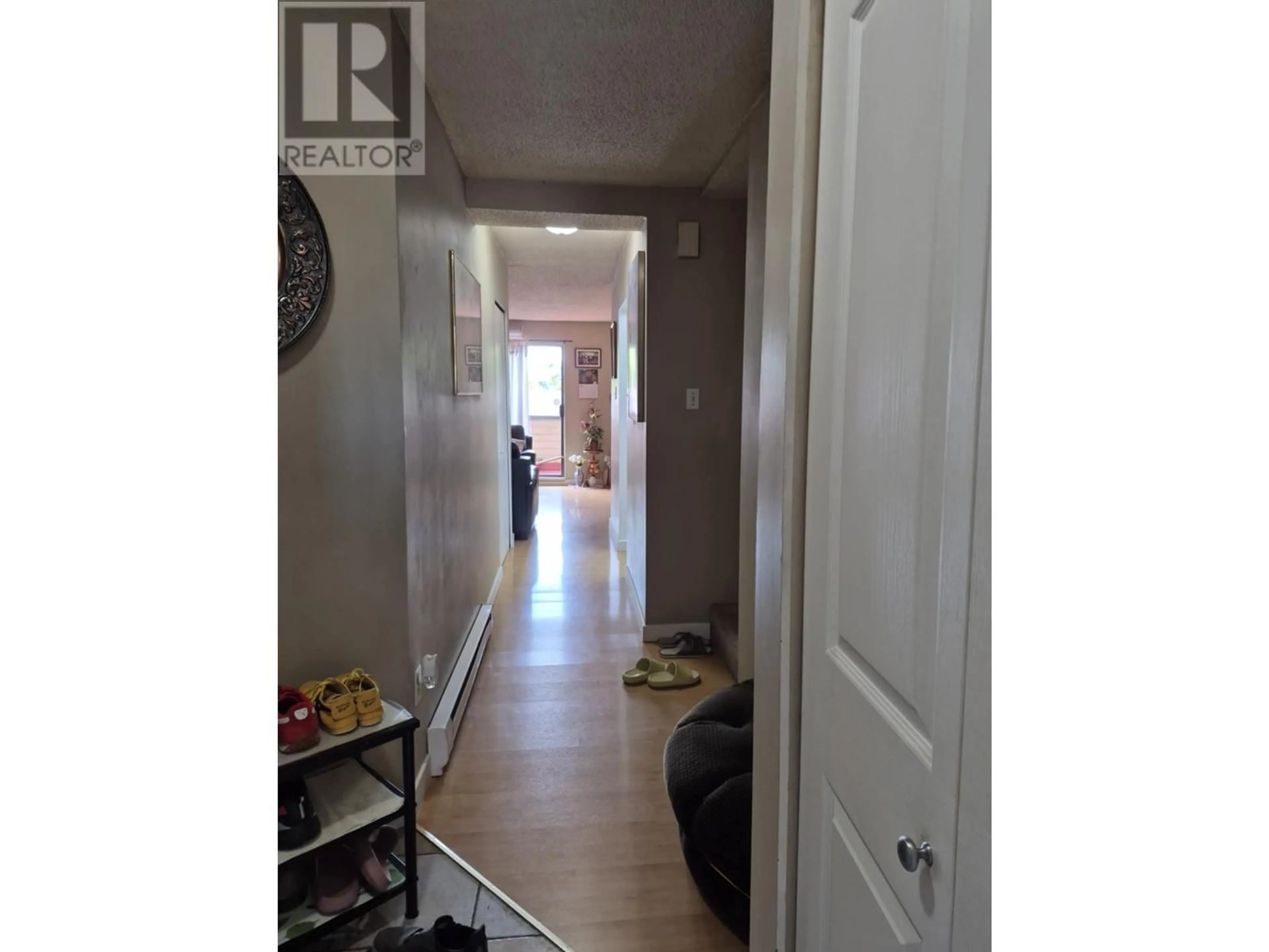 Indoor entryway for 209 - 8160 COLONIAL DRIVE, Richmond British Columbia V7C4T7