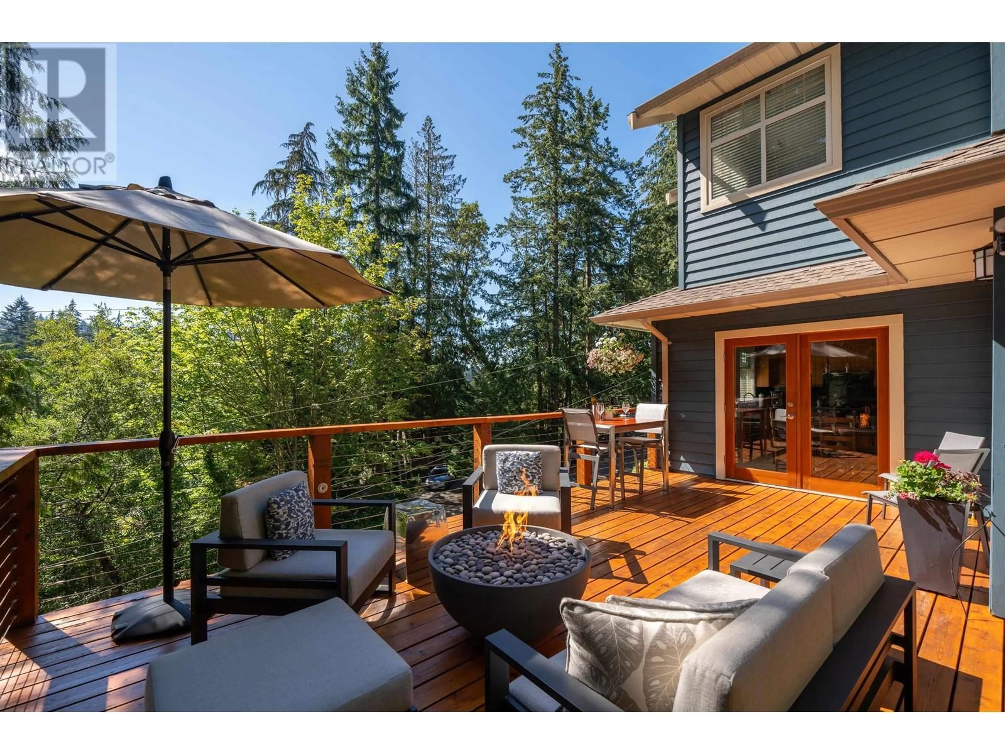 Patio, unknown for 5780 CRANLEY DRIVE, West Vancouver British Columbia V7W1S8