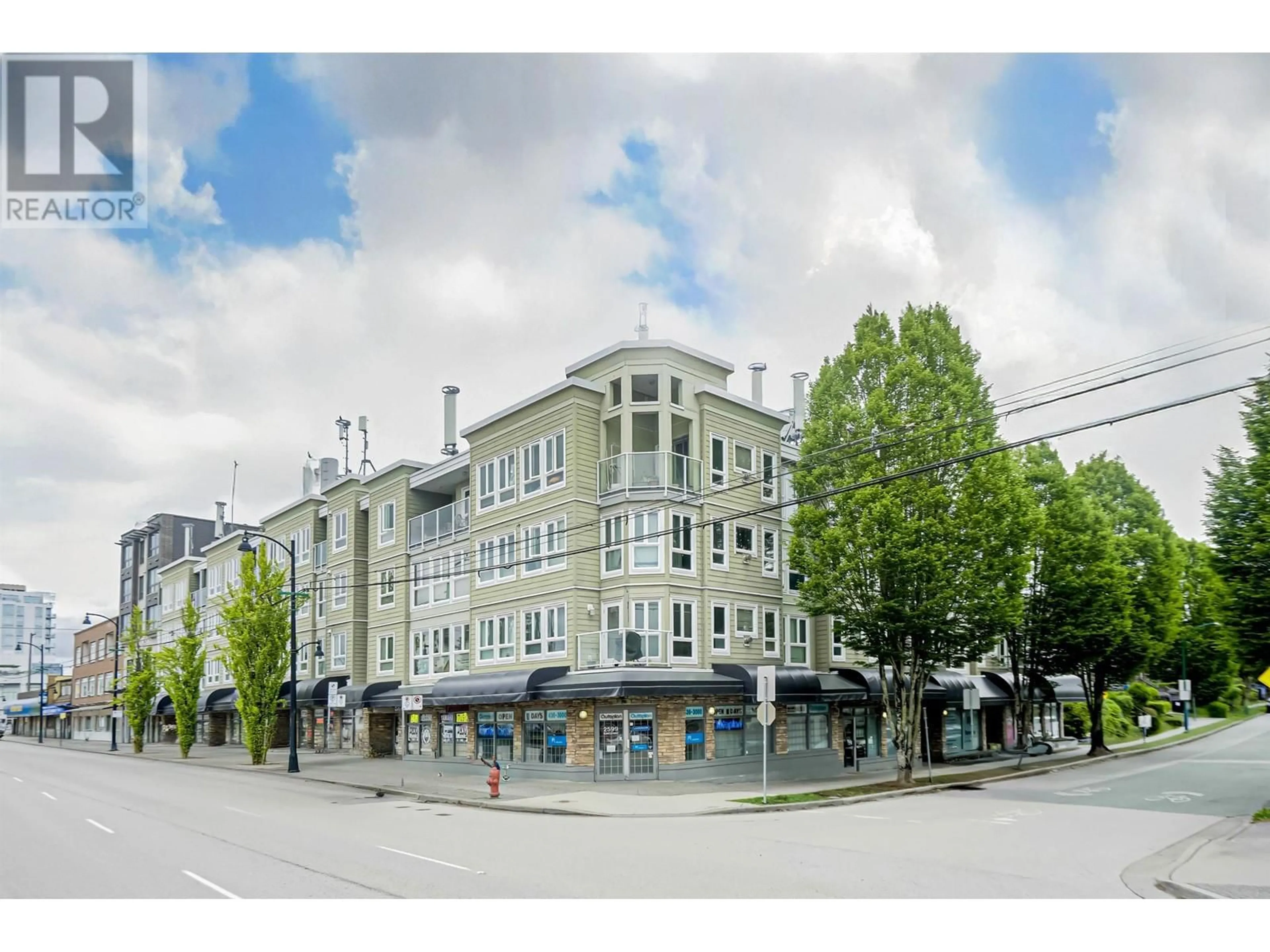 Unknown for 303 - 4989 DUCHESS STREET, Vancouver British Columbia V5R6E5