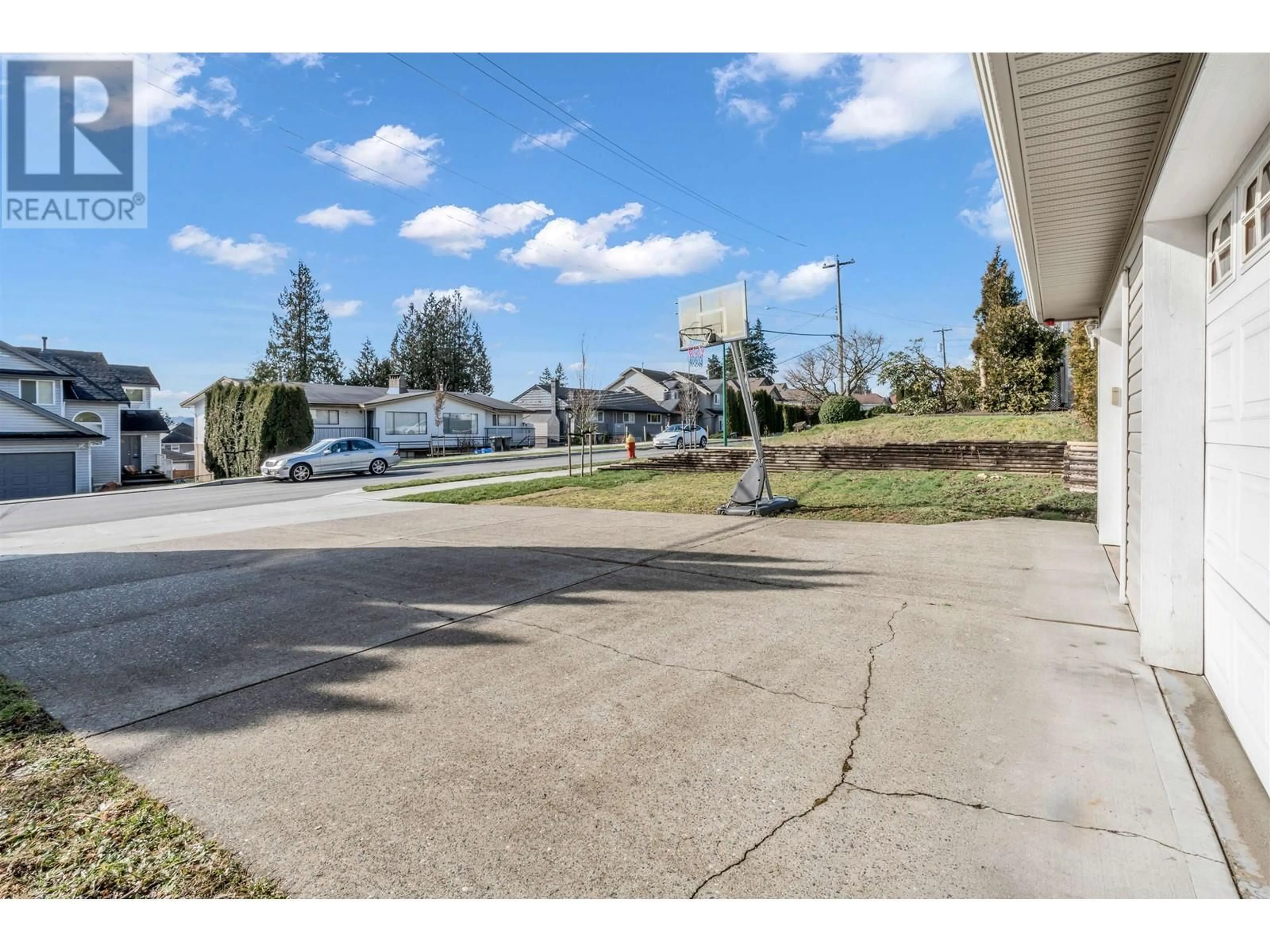 Unknown for 1067 DANSEY AVENUE, Coquitlam British Columbia V3K3H2
