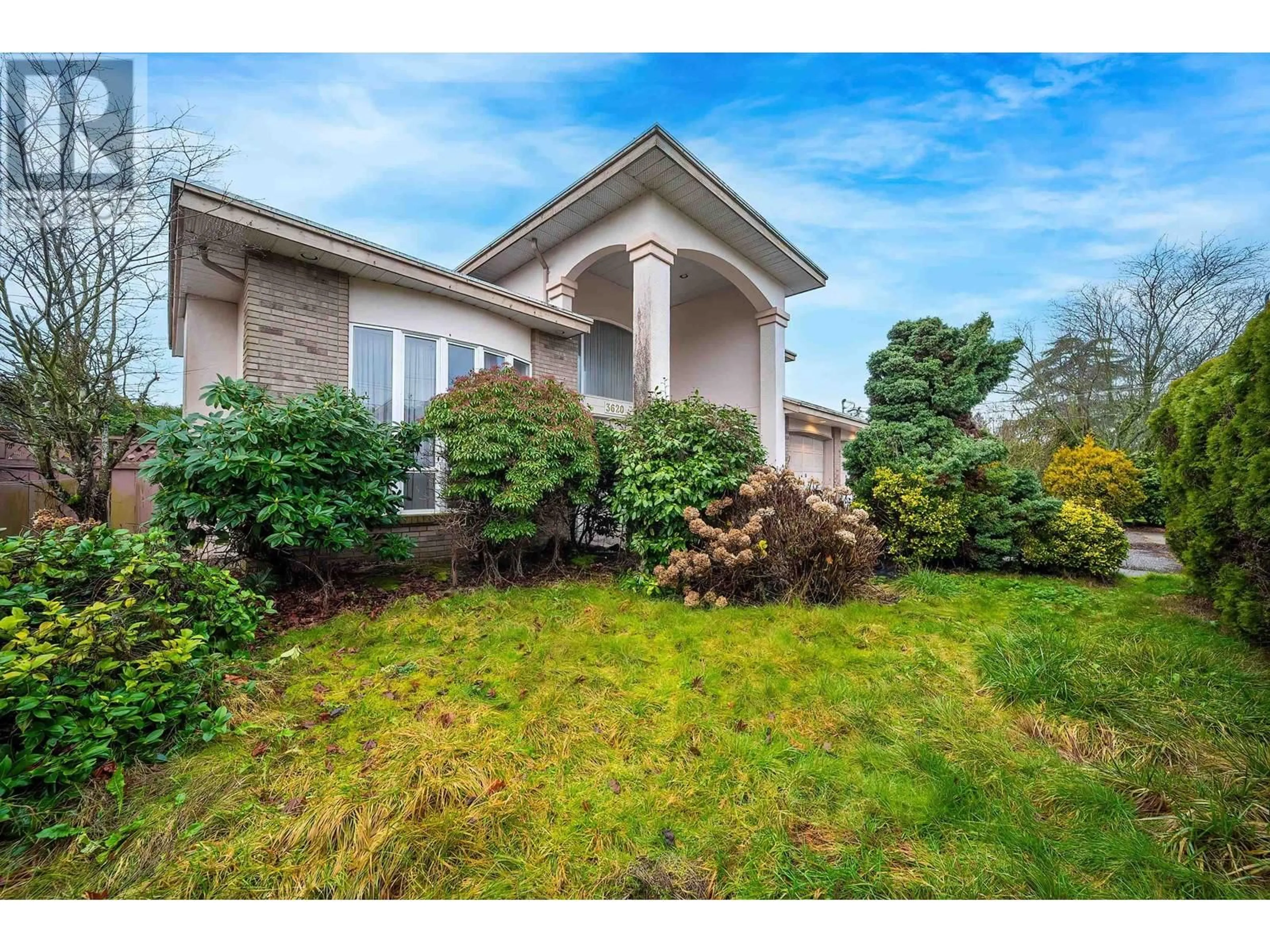 A pic from outside/outdoor area/front of a property/back of a property/a pic from drone, unknown for 3620 VINMORE AVENUE, Richmond British Columbia V7C1S5