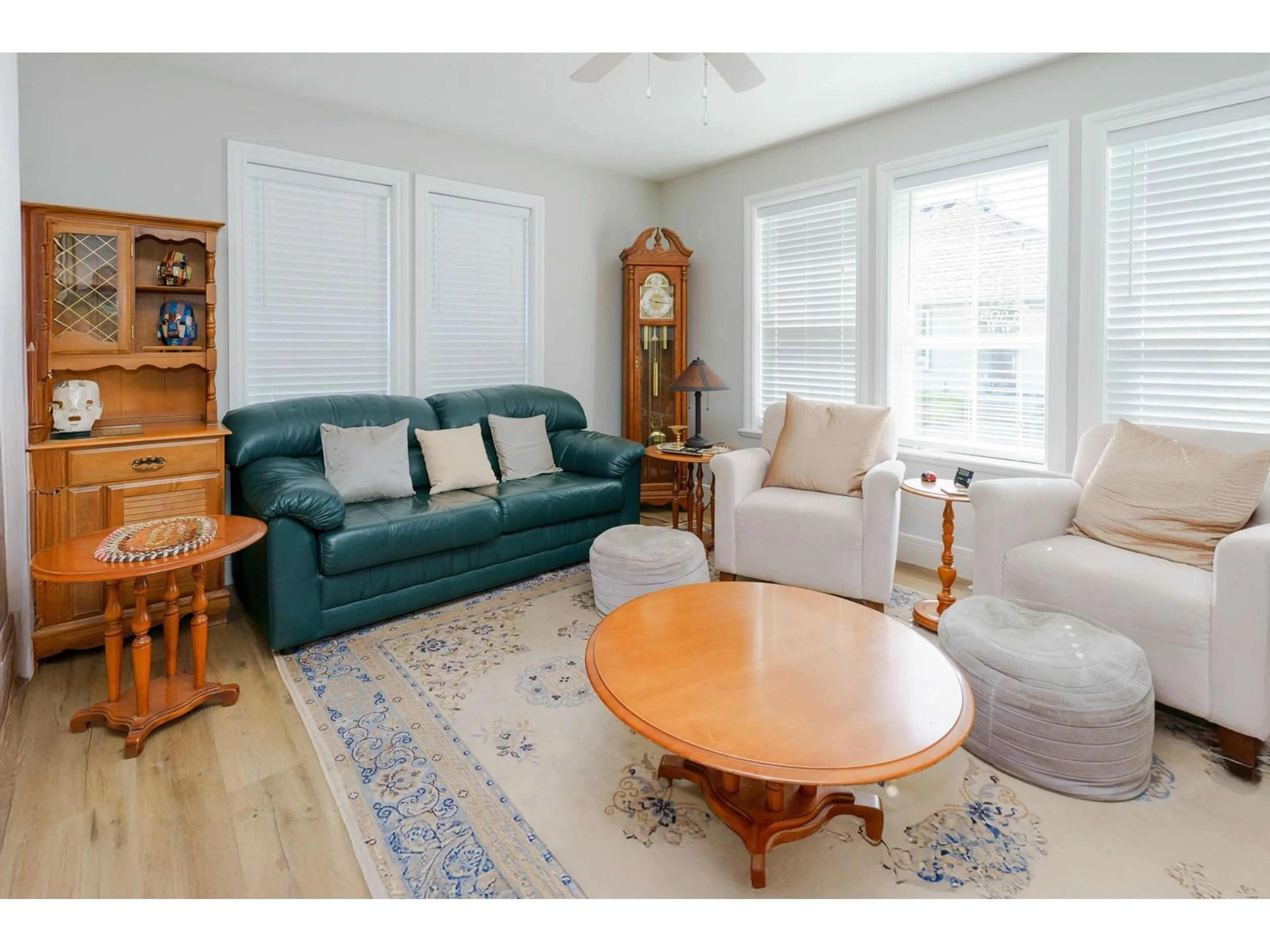 Living room with furniture, unknown for 21 - 45819 STEVENSON ROAD, Chilliwack British Columbia V2R5T4