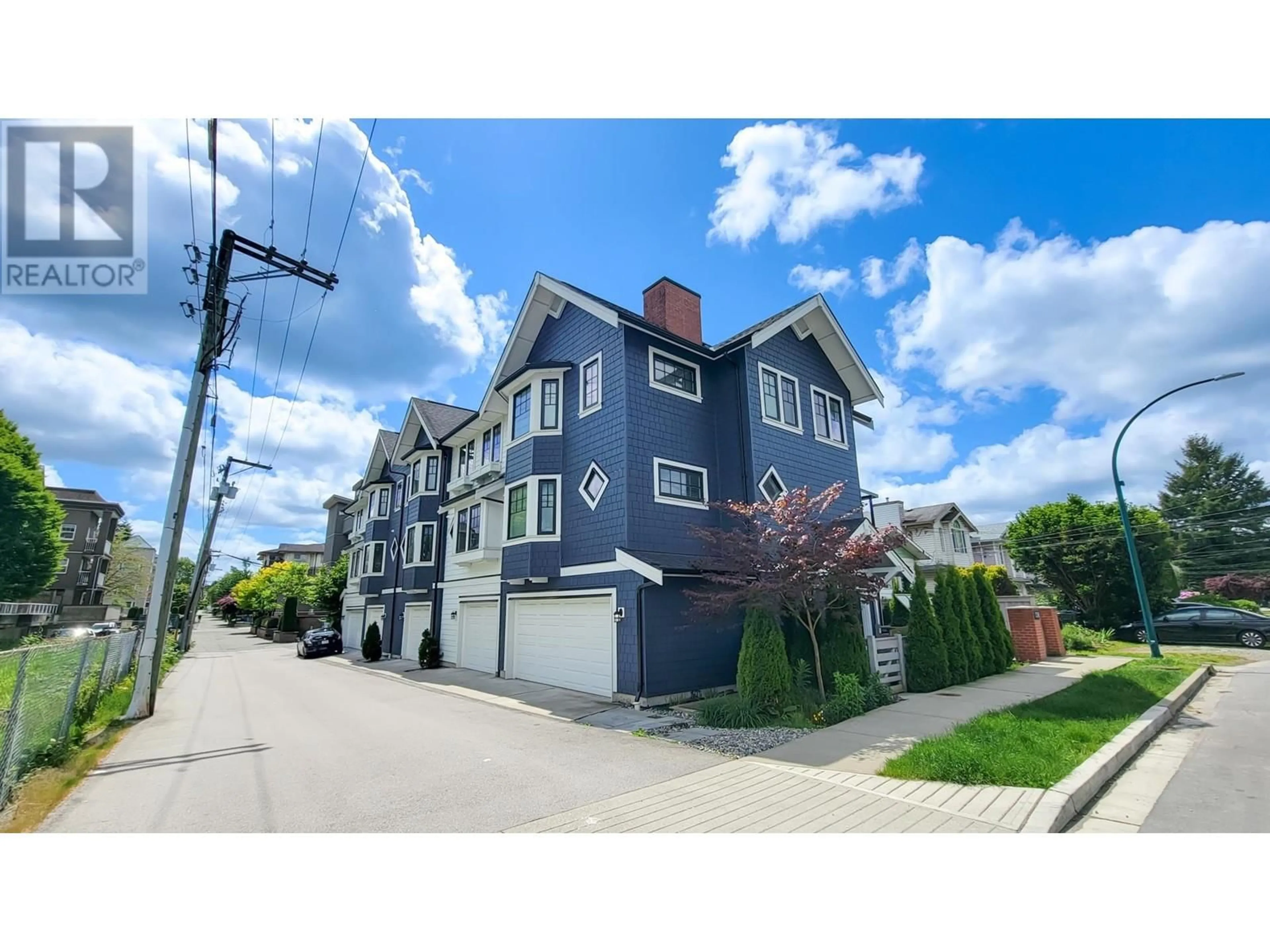 A pic from outside/outdoor area/front of a property/back of a property/a pic from drone, street for 2 - 2338 KELLY AVENUE, Port Coquitlam British Columbia V3C1Y2
